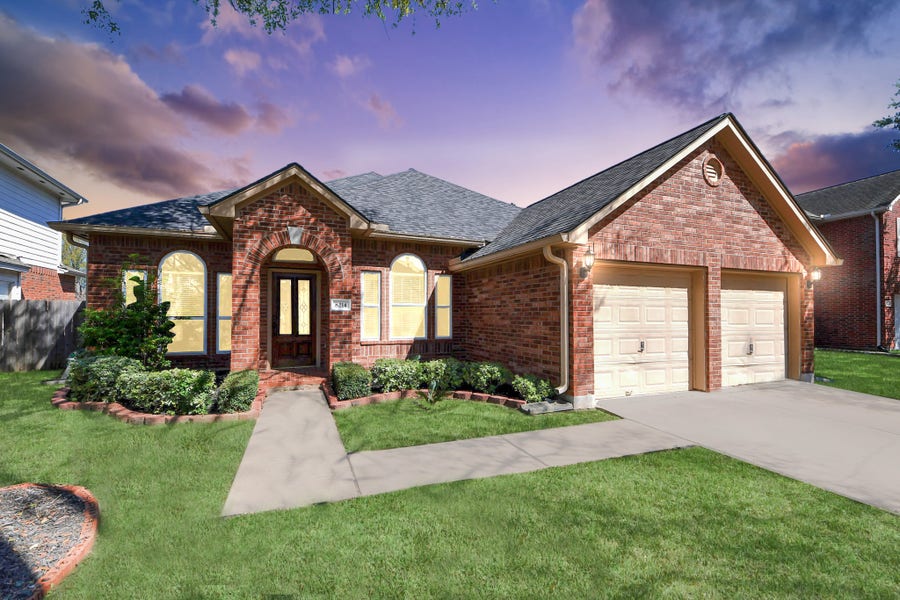 Property photo for 8214 Morning Dawn Drive, Houston, TX