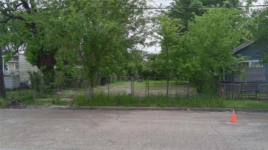 Property photo for 3240 Holman Street, Houston, TX