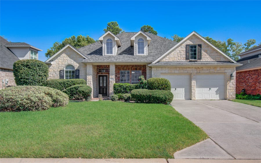 Property photo for 7814 Heron Lakes Drive, Houston, TX
