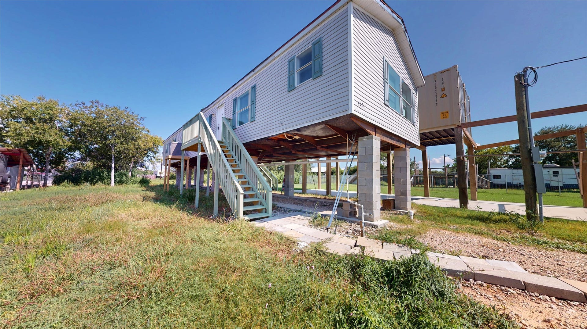 435 16th Street, San Leon, TX 77539 435 16th Street, San Leon, TX 77539