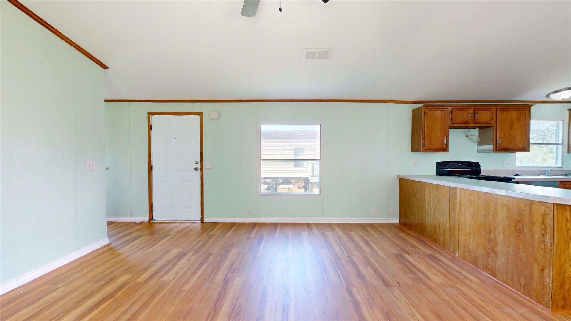 435 16th Street, San Leon, TX 77539 435 16th Street, San Leon, TX 77539