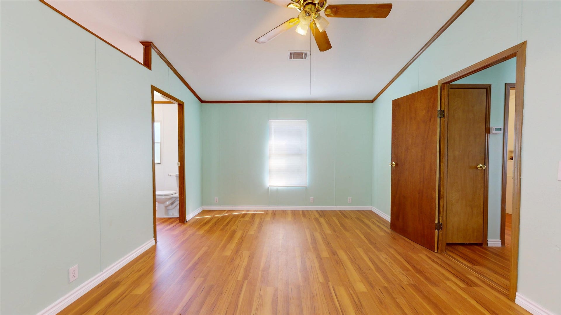 435 16th Street, San Leon, TX 77539 435 16th Street, San Leon, TX 77539