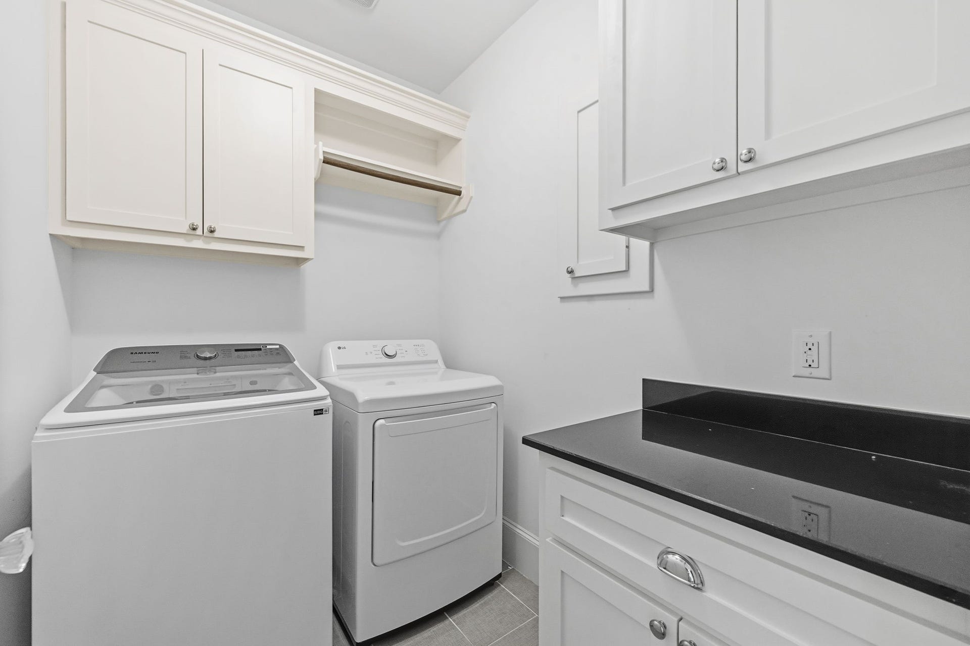 816 Ashland Street, Houston, TX 77007 816 Ashland Street, Houston, TX 77007