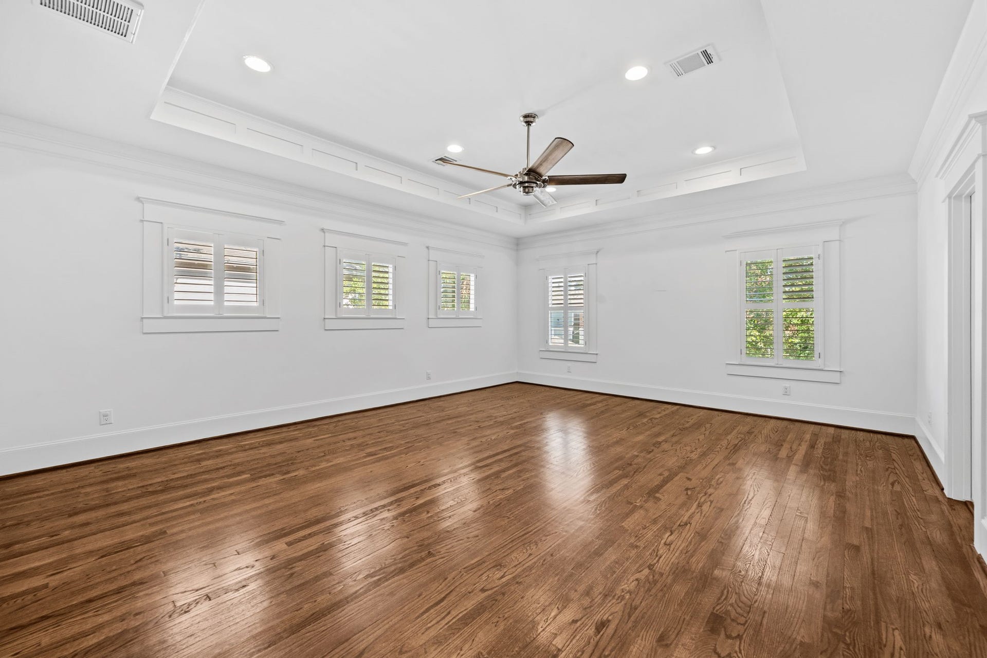 816 Ashland Street, Houston, TX 77007 816 Ashland Street, Houston, TX 77007