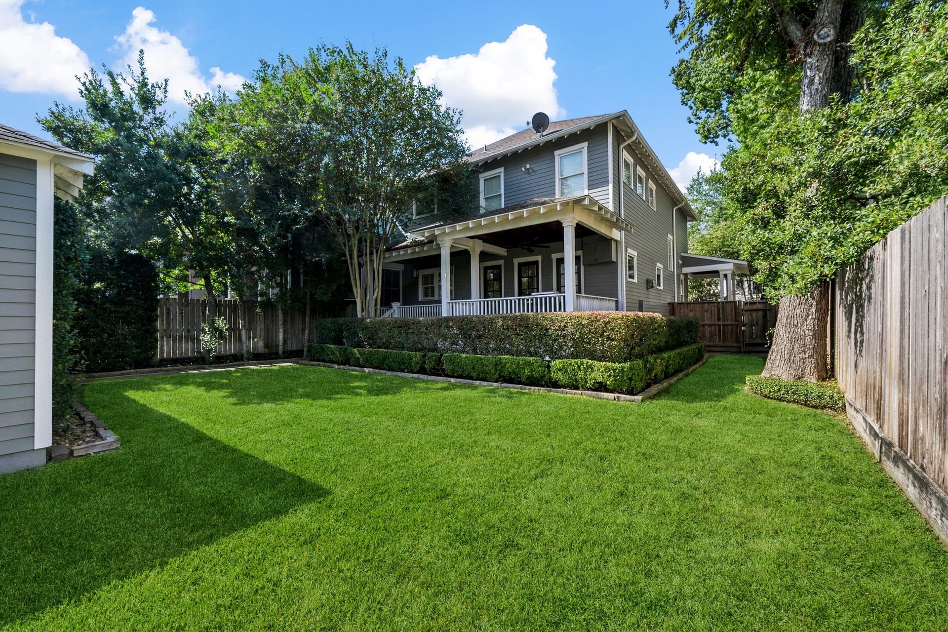 816 Ashland Street, Houston, TX 77007 816 Ashland Street, Houston, TX 77007