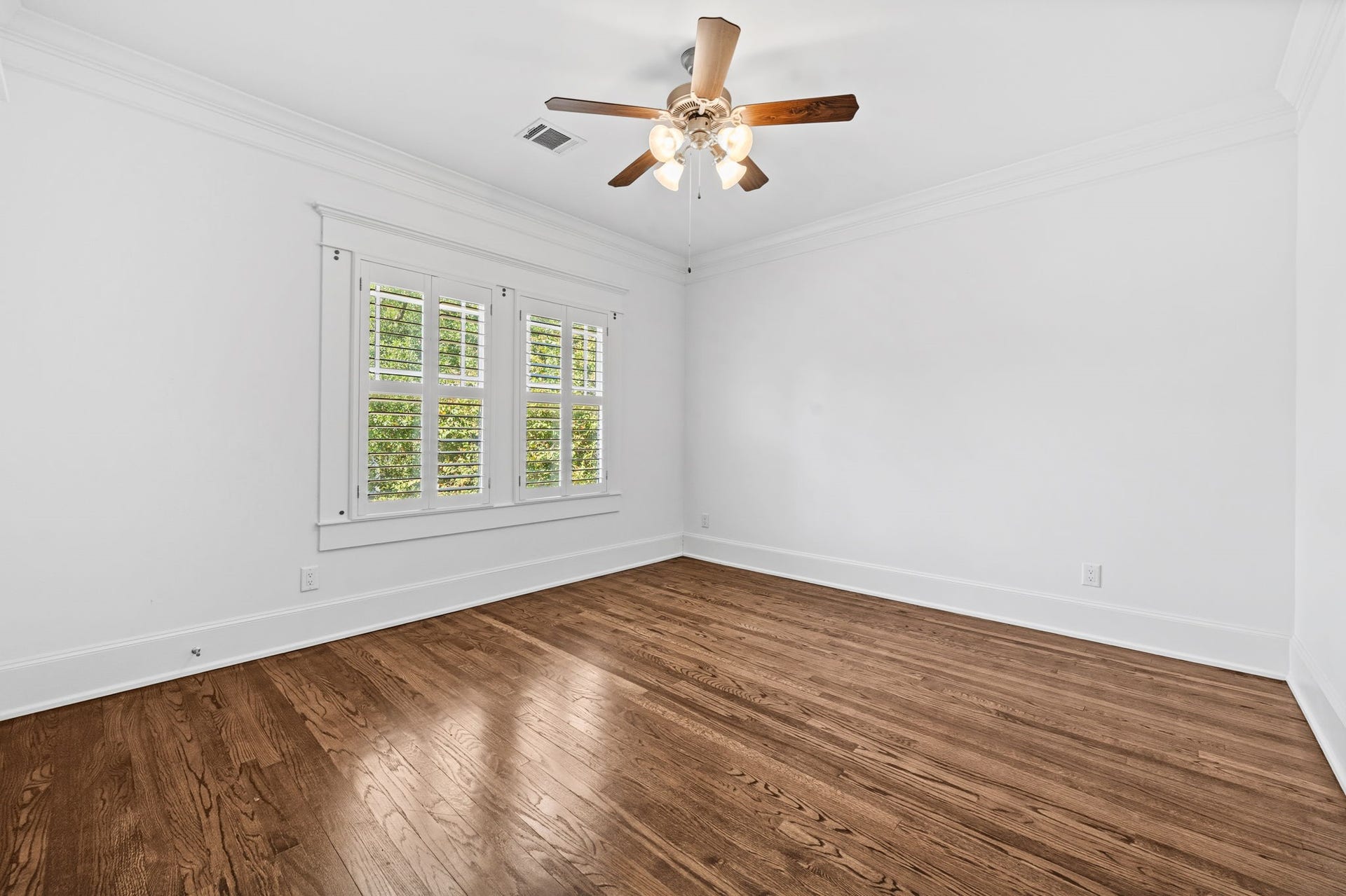 816 Ashland Street, Houston, TX 77007 816 Ashland Street, Houston, TX 77007