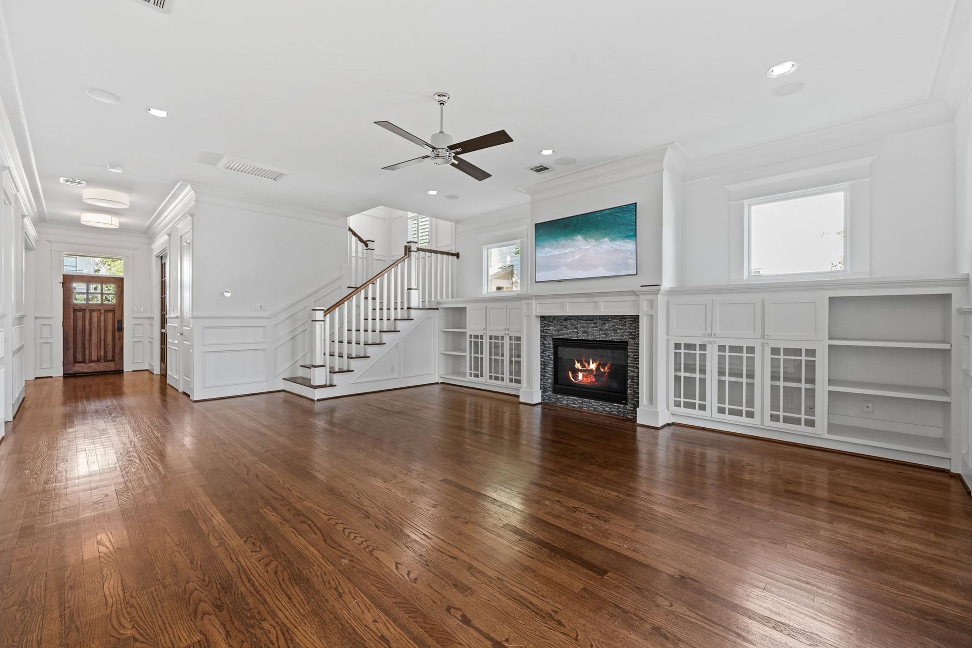 816 Ashland Street, Houston, TX 77007 816 Ashland Street, Houston, TX 77007