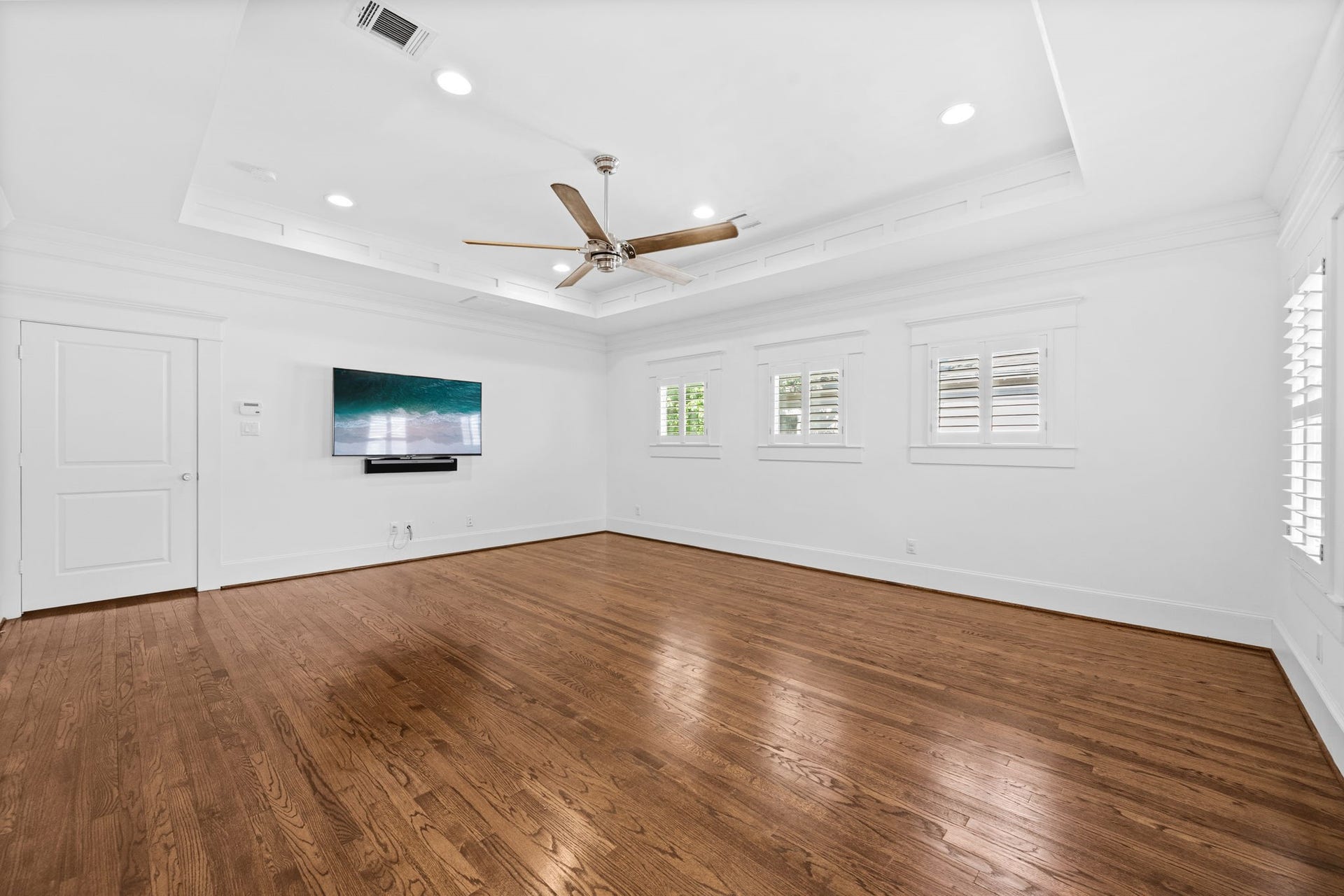 816 Ashland Street, Houston, TX 77007 816 Ashland Street, Houston, TX 77007