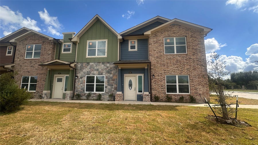 Property photo for 500 Legacy, #402, Alvin, TX