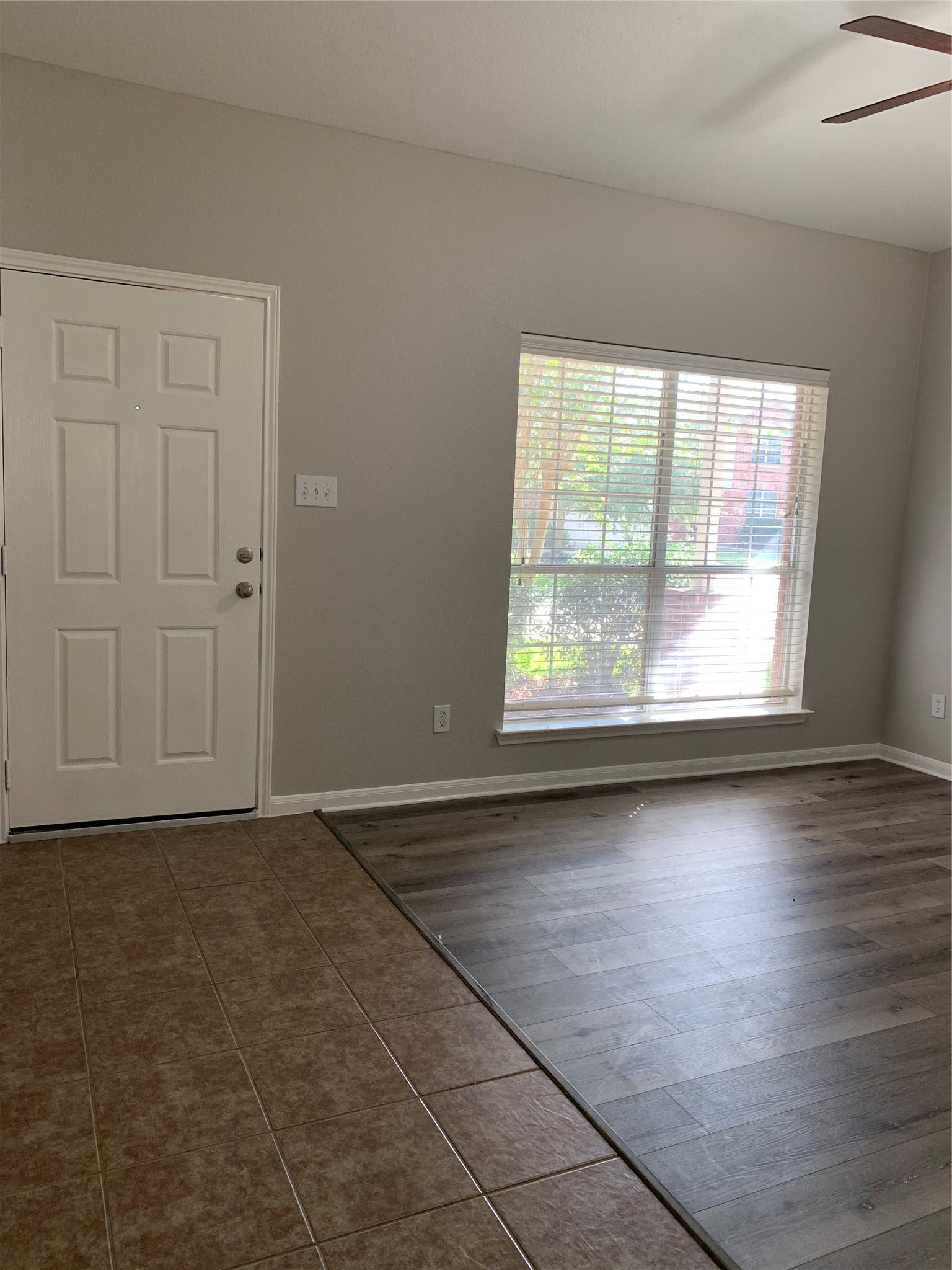 26414 Richwood Oaks Drive S, Katy, TX 77494 front door/ extra room