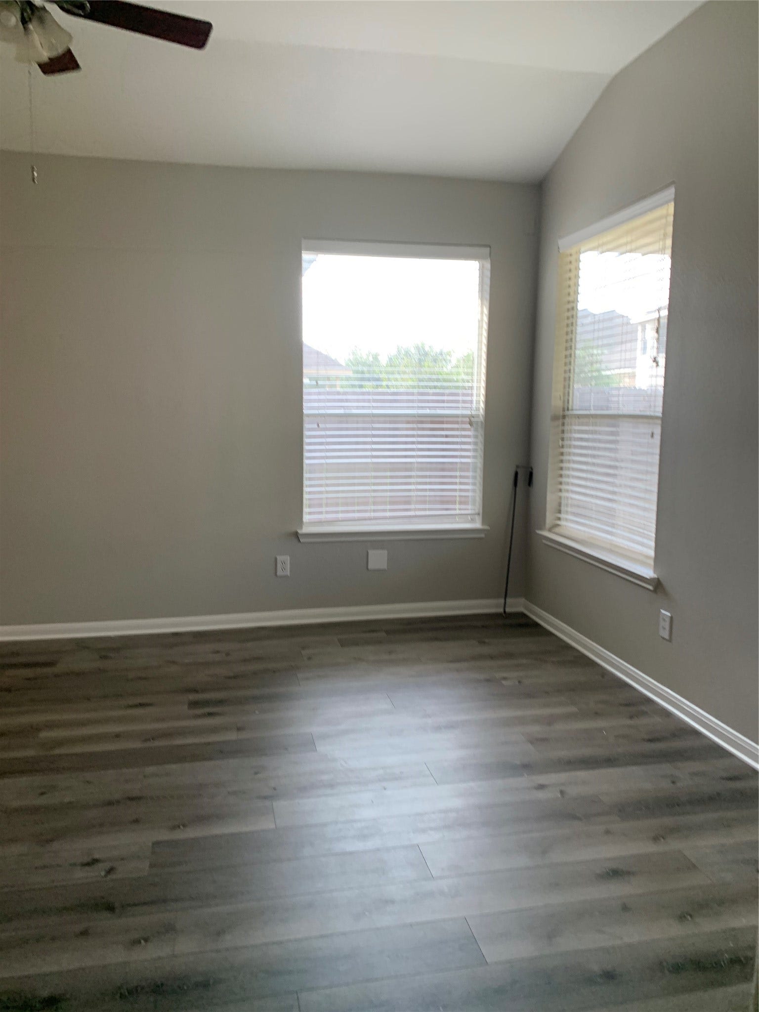 26414 Richwood Oaks Drive S, Katy, TX 77494 Living room