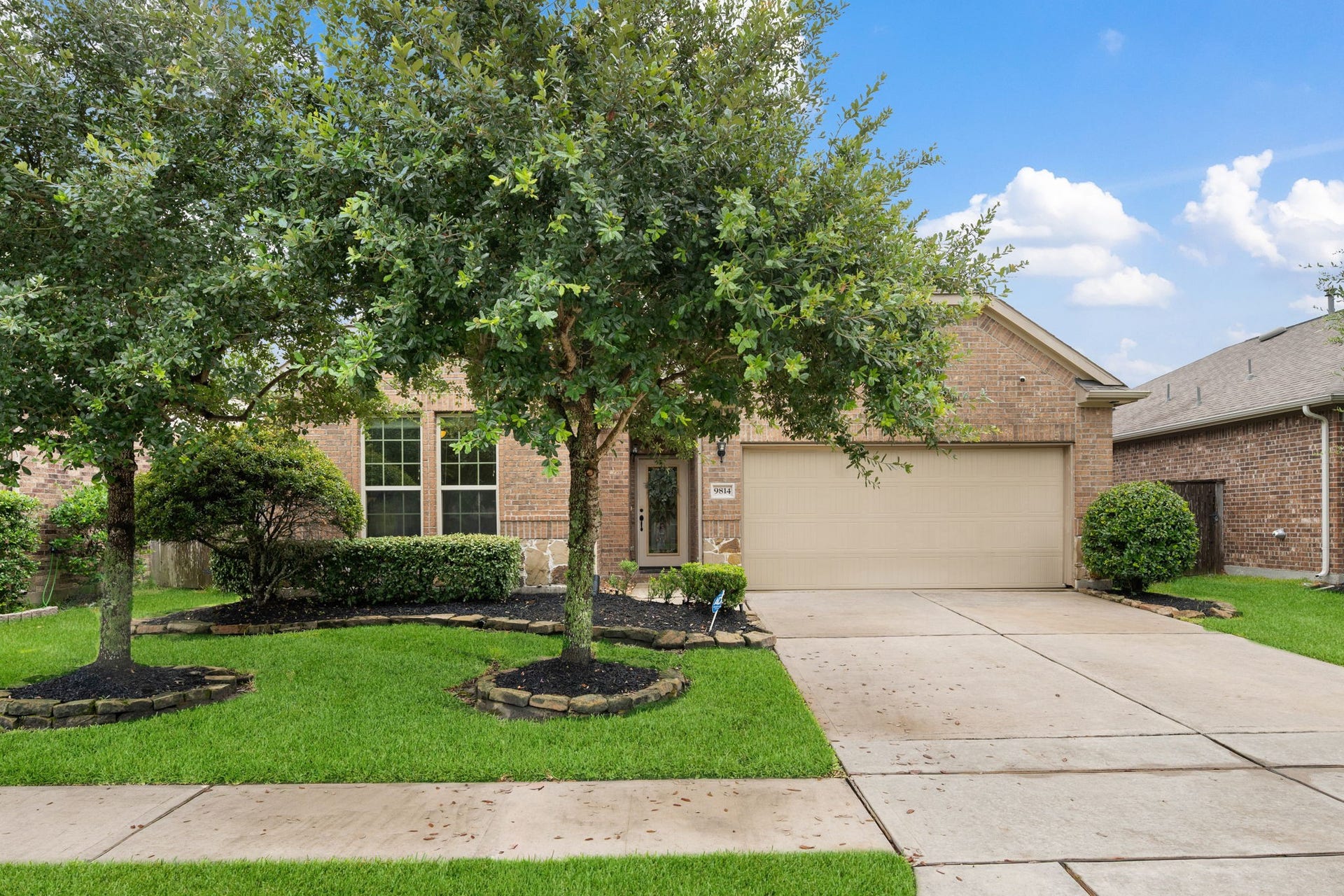 9814 Deborah Colony Lane, Humble, TX 77396 9814 Deborah Colony Lane, Humble, TX 77396