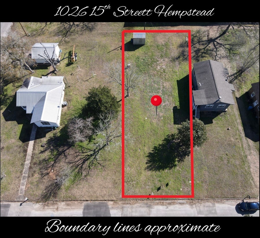 Property photo for 1026 15TH ST, Hempstead, TX