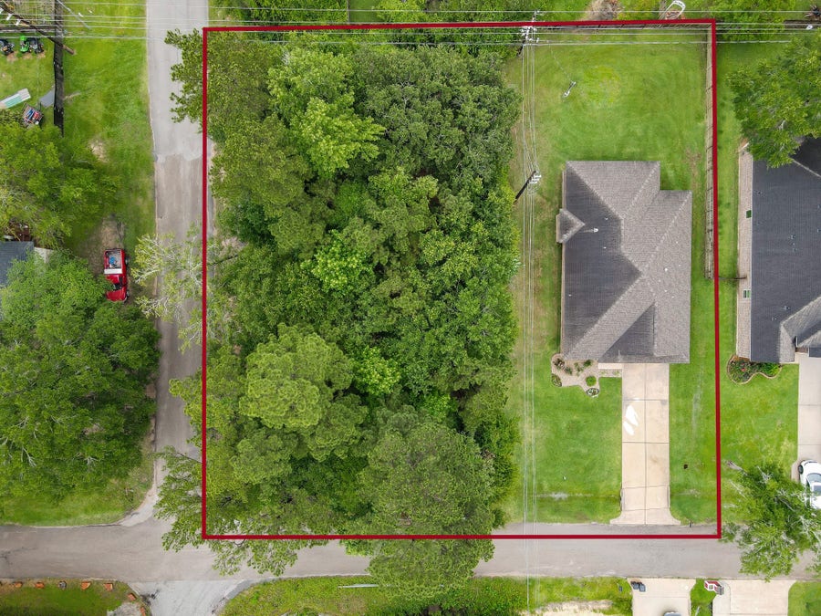 Property photo for 28626 Champion Oaks Drive, Magnolia, TX