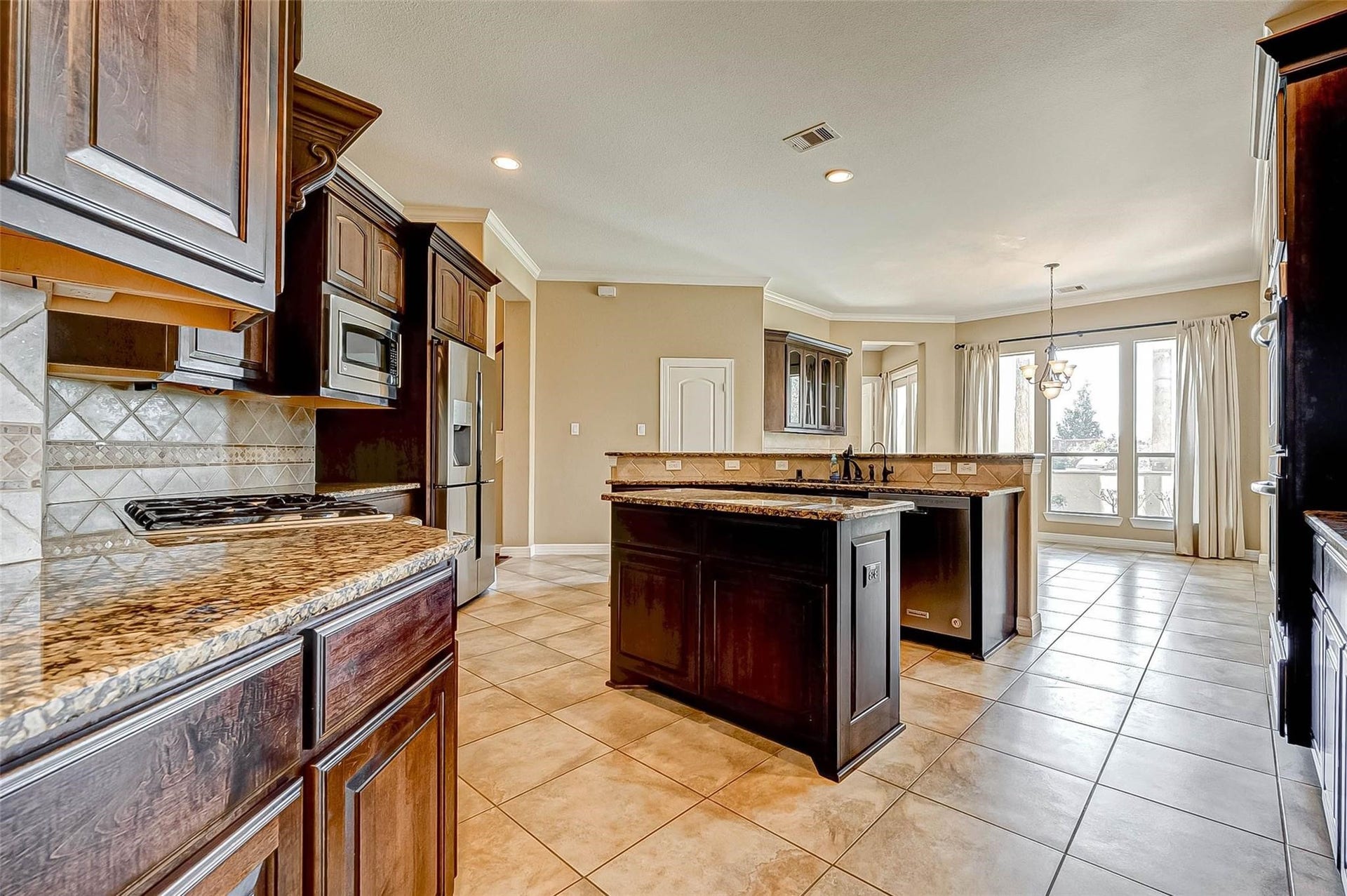 2914 Cotswold Lane, Sugar Land, TX 77479