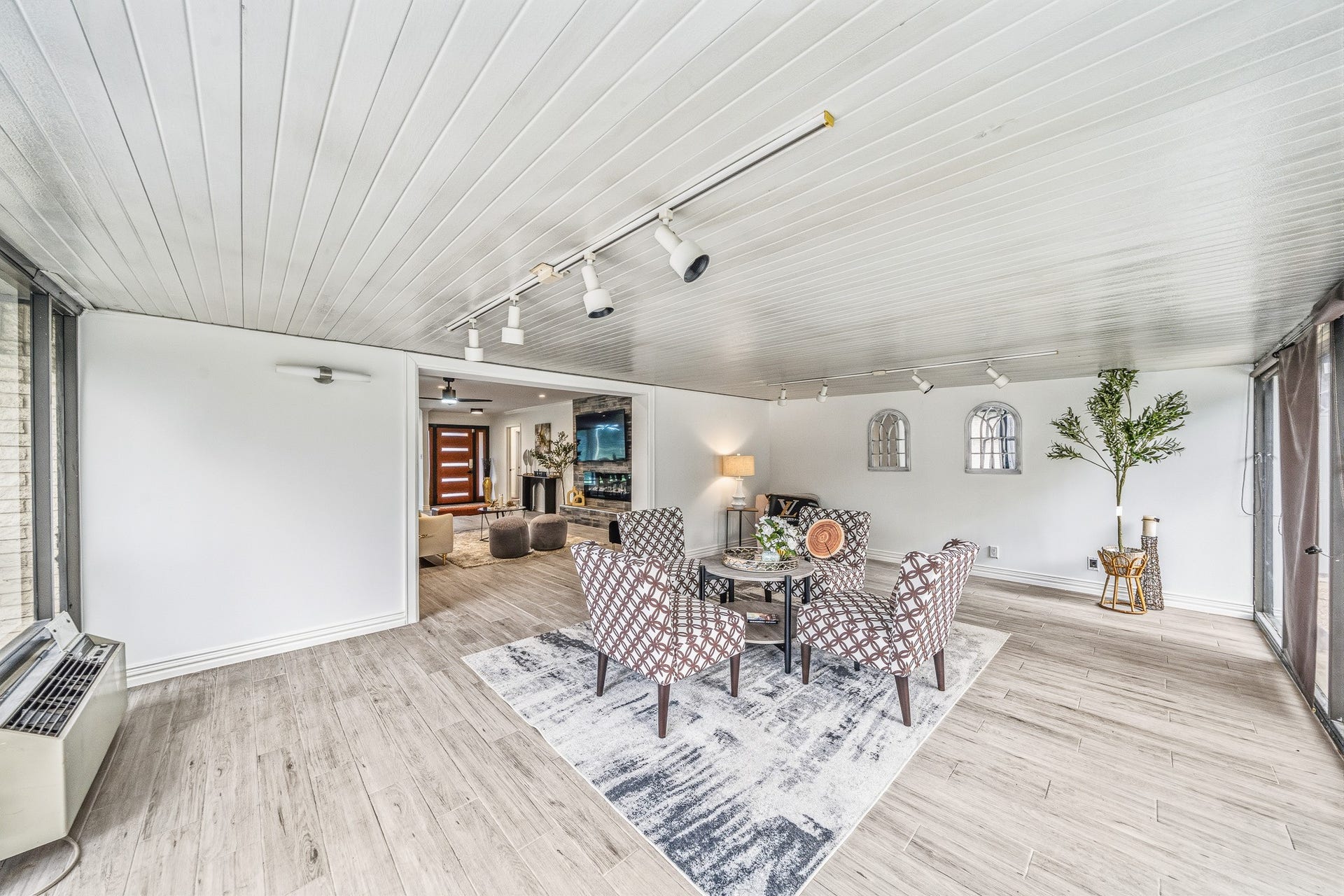 9022 Quebec Dr, Houston, TX 77096