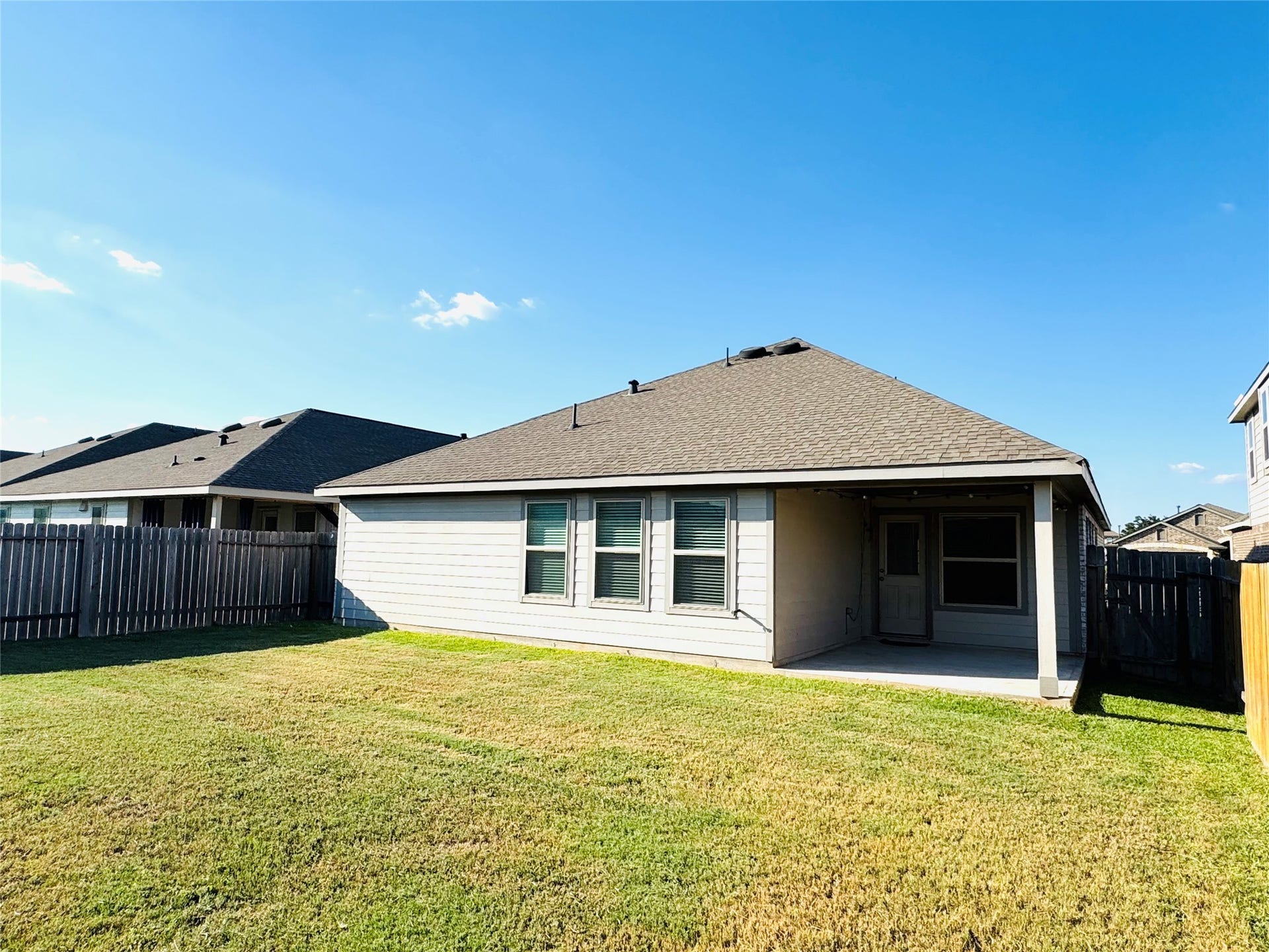 3535 Britton Burrow Way, Richmond, TX 77406 Backyard with covered patio