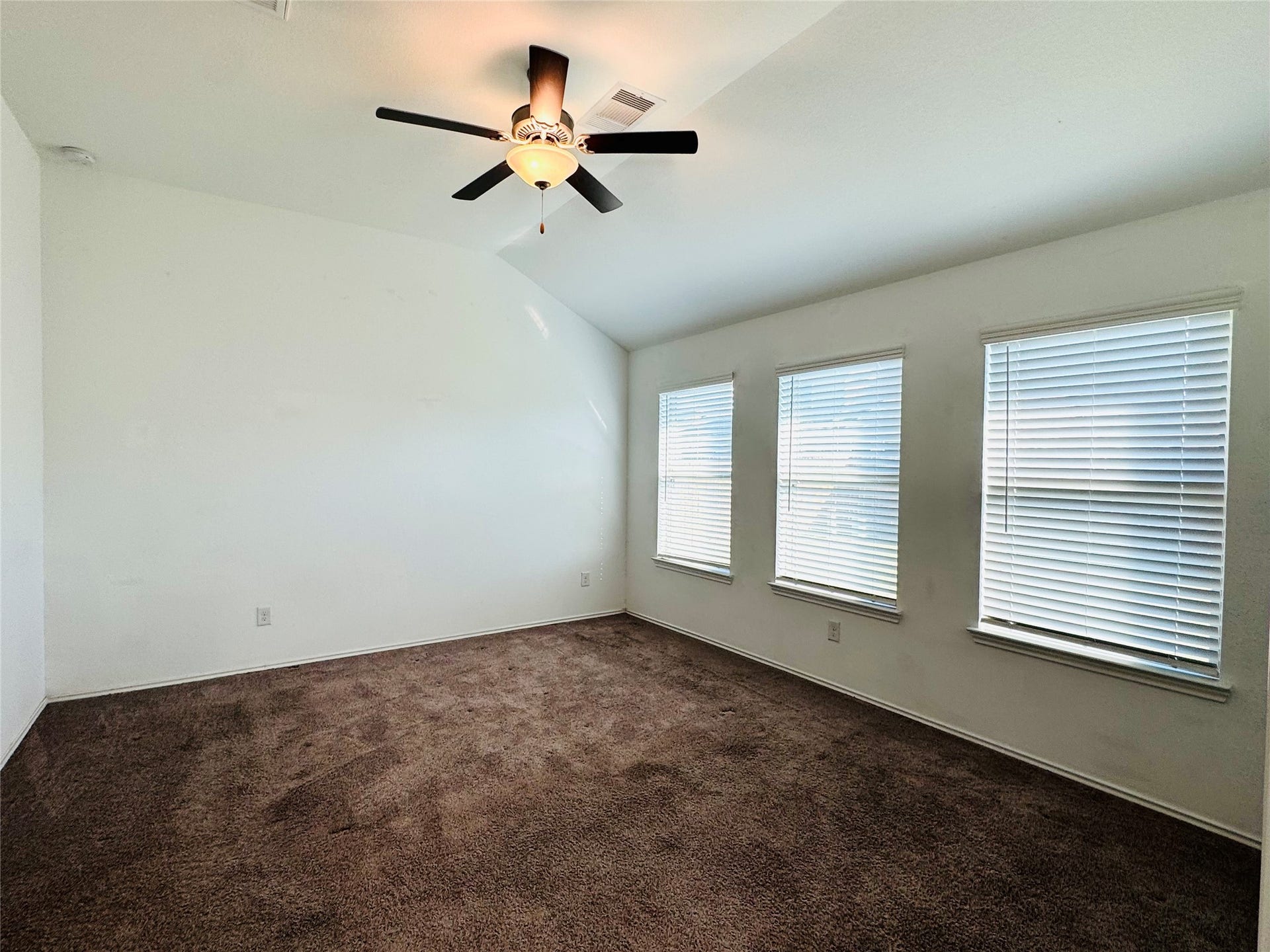 3535 Britton Burrow Way, Richmond, TX 77406 Primary bedroom