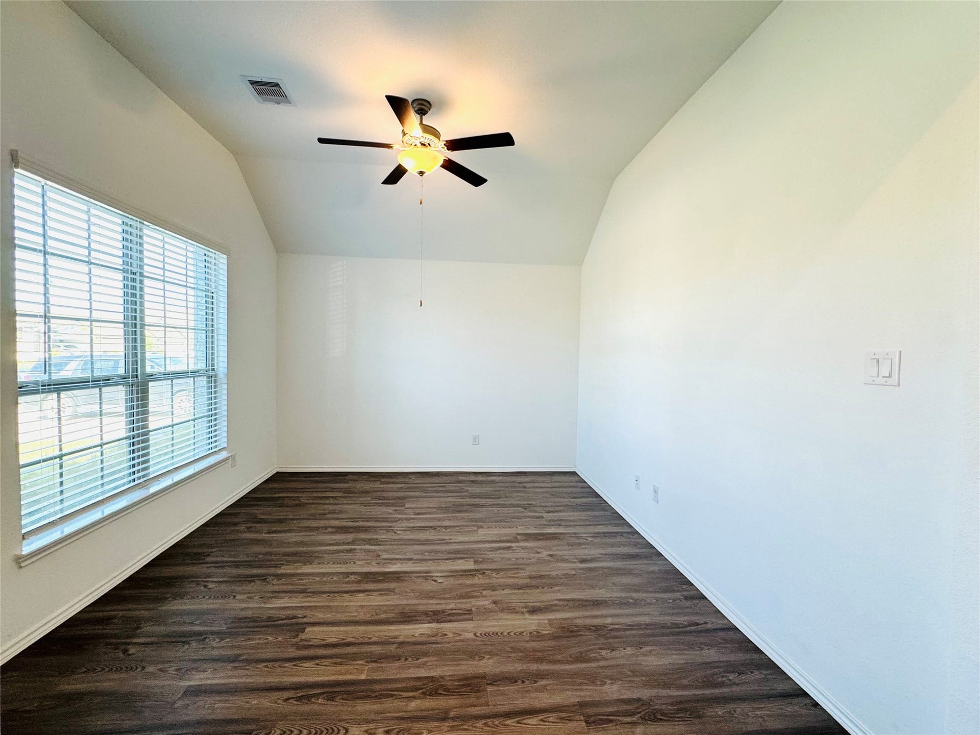 3535 Britton Burrow Way, Richmond, TX 77406 Office by front door