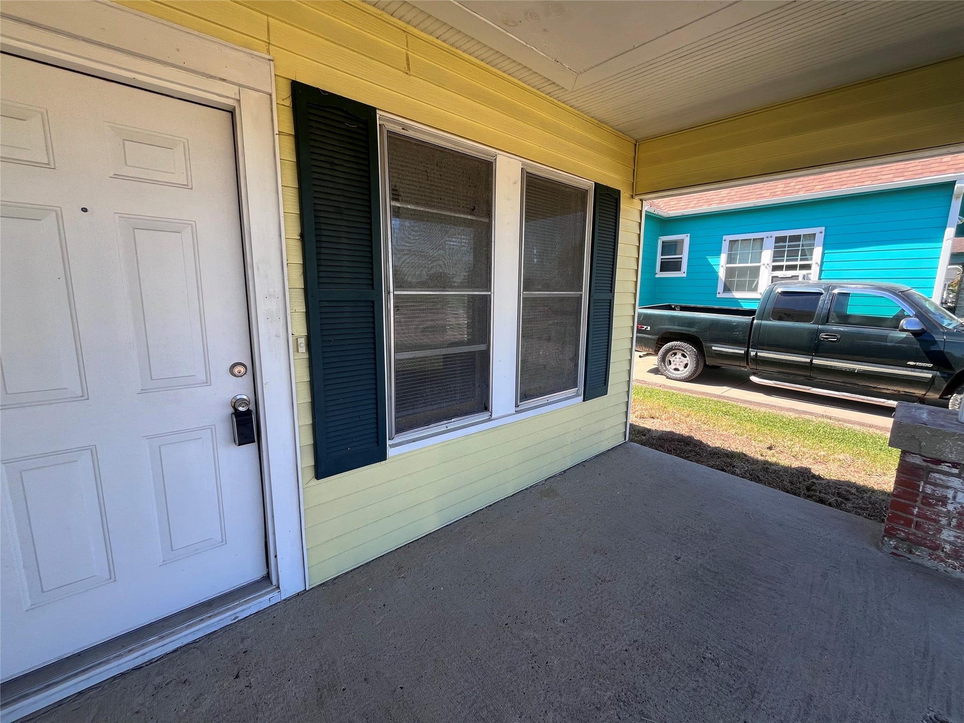 1211 W 2nd Street, Freeport, TX 77541 1211 W 2nd Street, Freeport, TX 77541