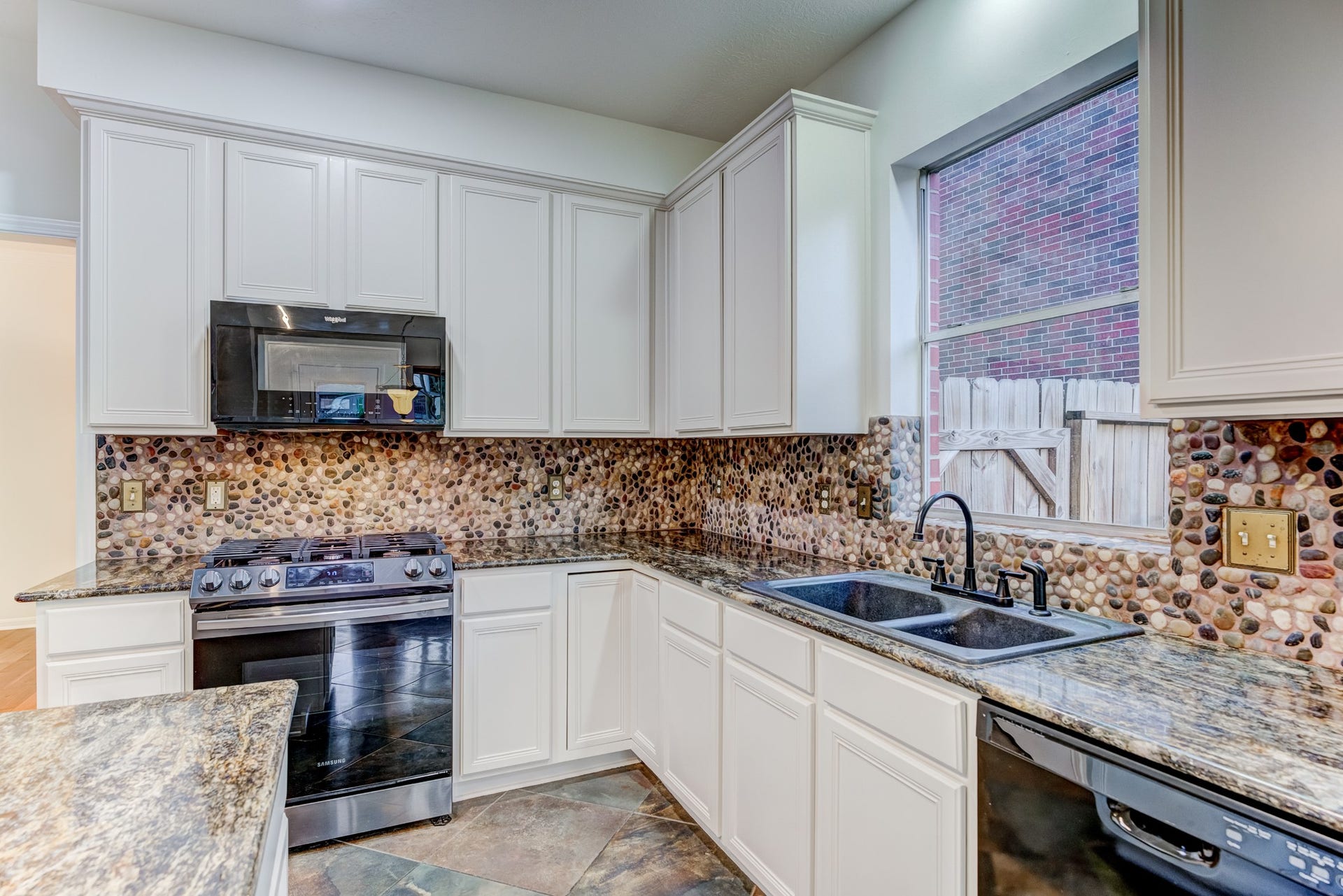 2706 Sun Beam Court, Pearland, TX 77584 2706 Sun Beam Court, Pearland, TX 77584