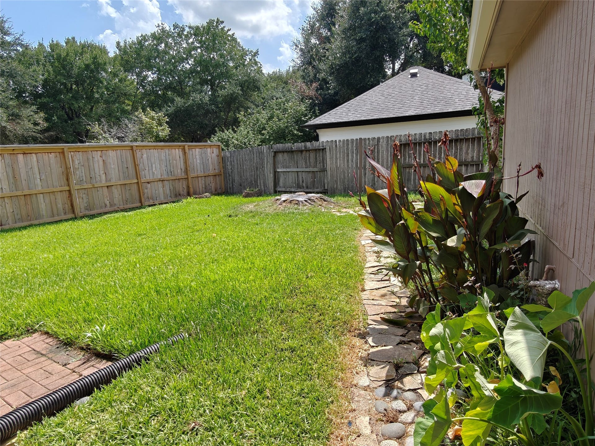 3446 Mimosa Way, Sugar Land, TX 77479 3446 Mimosa Way, Sugar Land, TX 77479