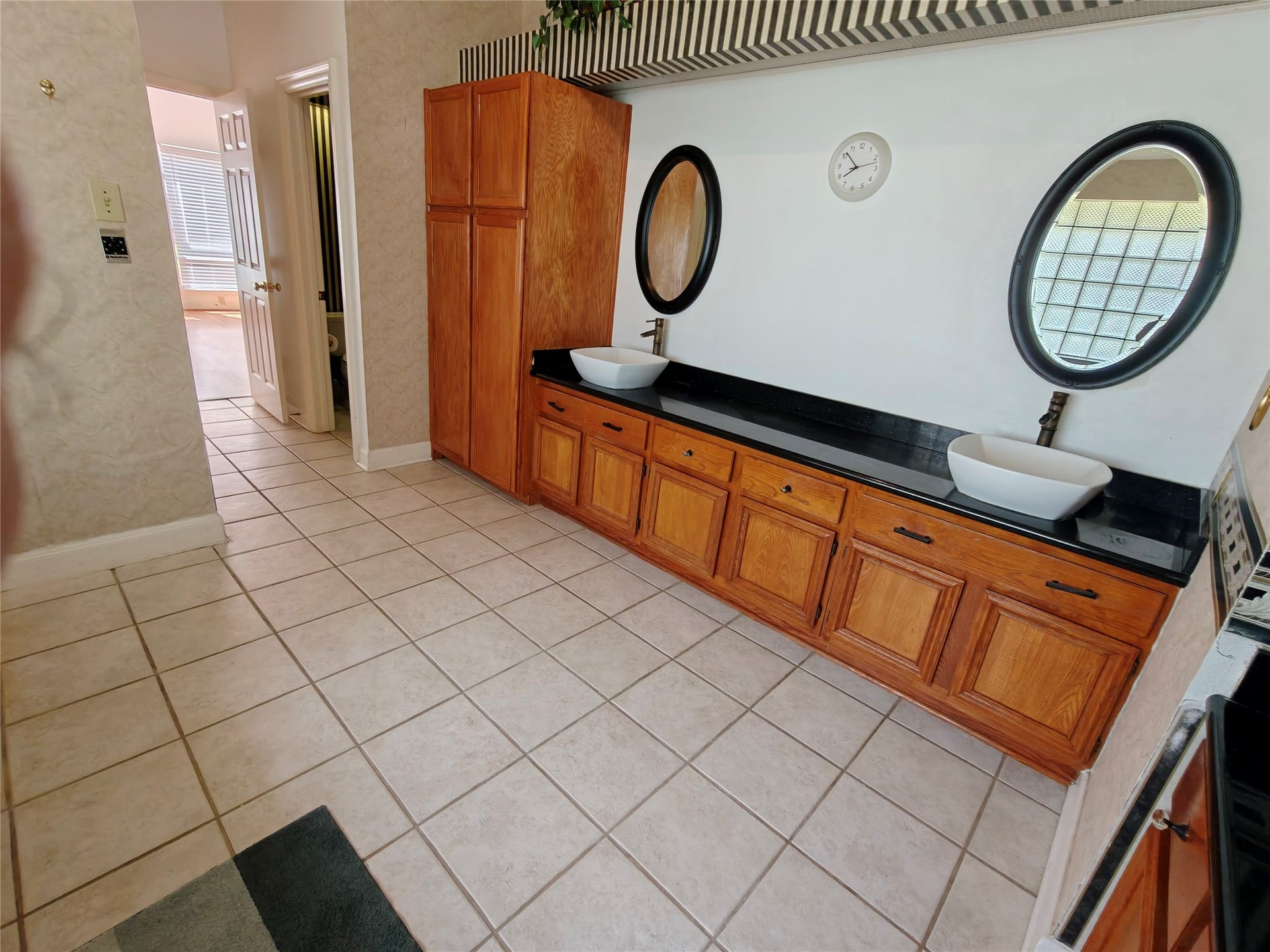 3446 Mimosa Way, Sugar Land, TX 77479 3446 Mimosa Way, Sugar Land, TX 77479