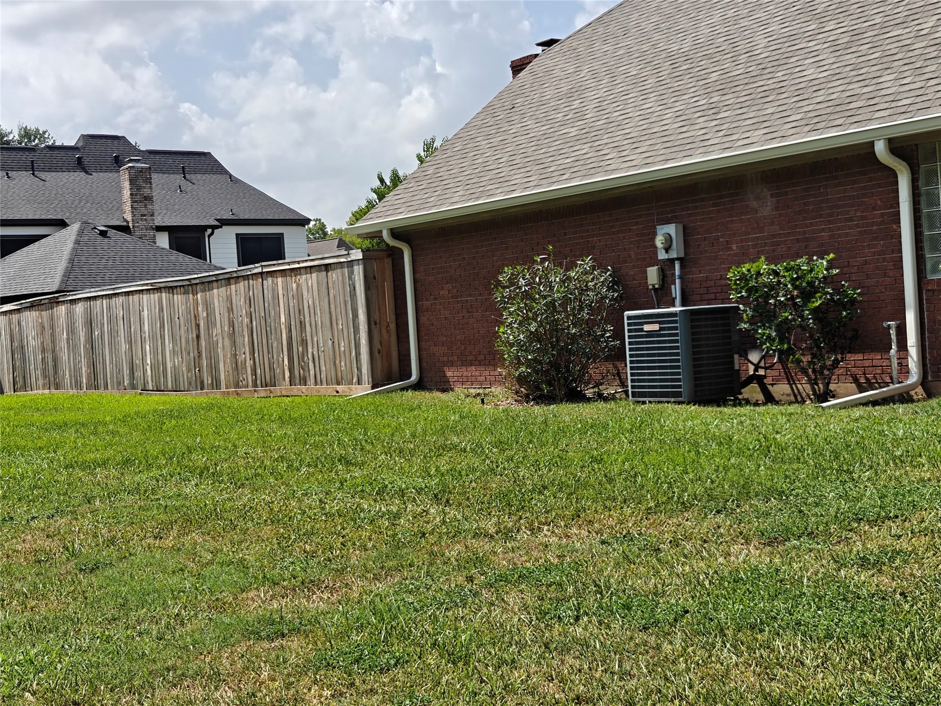 3446 Mimosa Way, Sugar Land, TX 77479 3446 Mimosa Way, Sugar Land, TX 77479