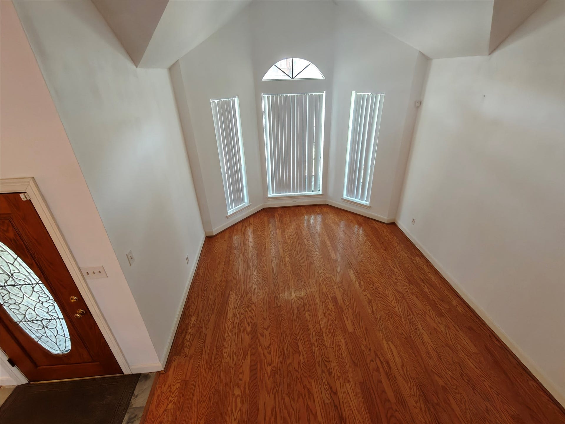 3446 Mimosa Way, Sugar Land, TX 77479 3446 Mimosa Way, Sugar Land, TX 77479