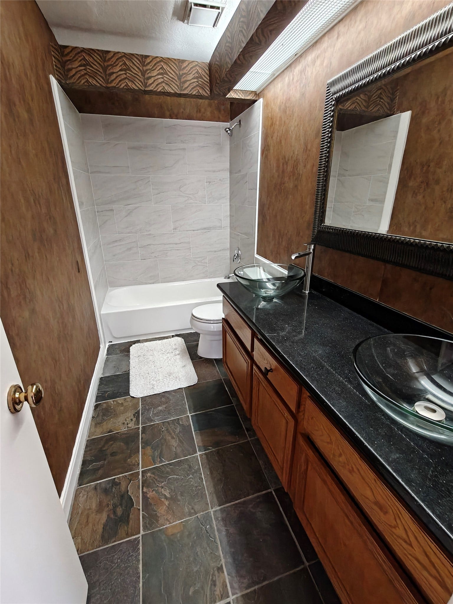 3446 Mimosa Way, Sugar Land, TX 77479 3446 Mimosa Way, Sugar Land, TX 77479