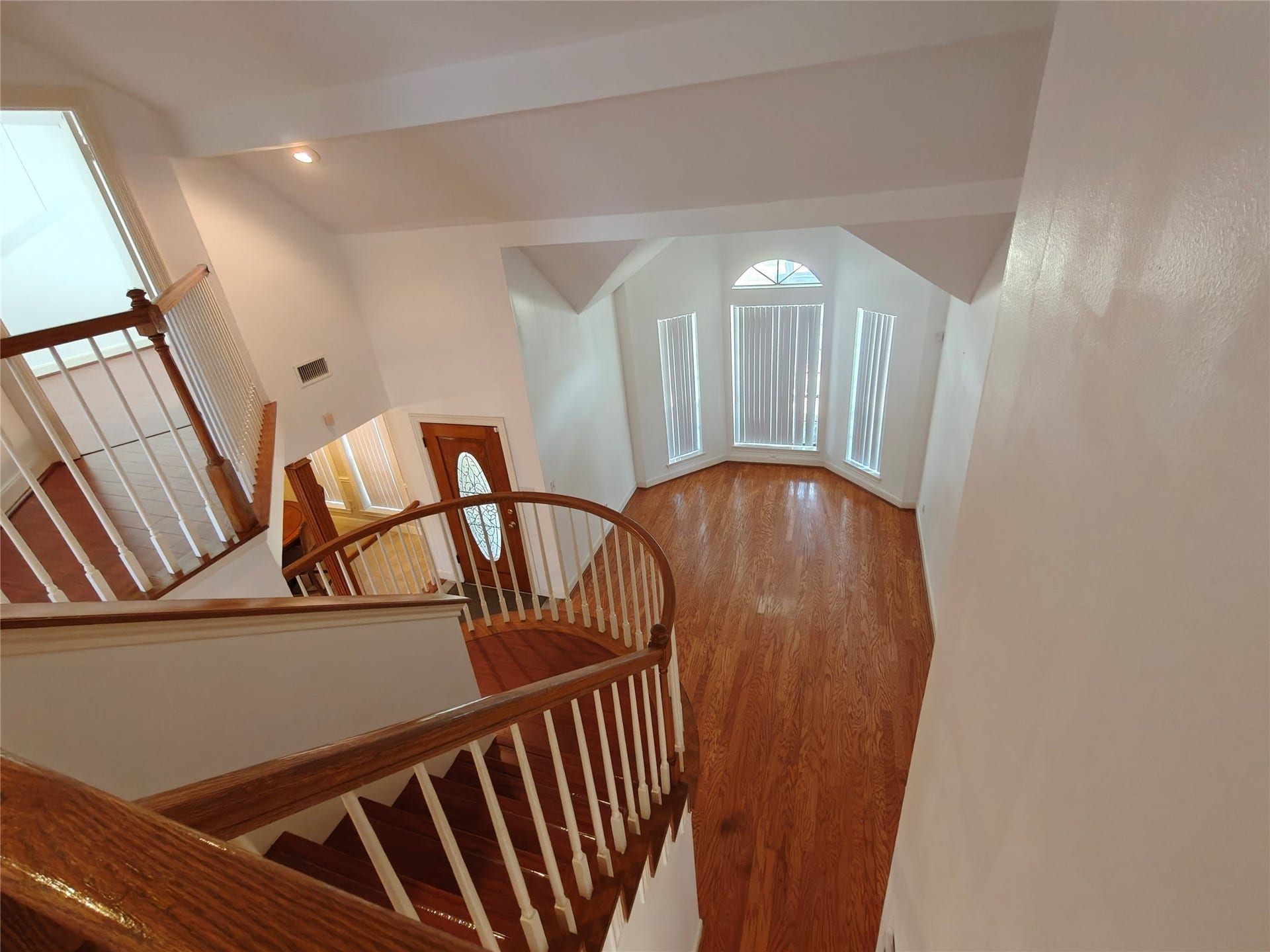 3446 Mimosa Way, Sugar Land, TX 77479 3446 Mimosa Way, Sugar Land, TX 77479