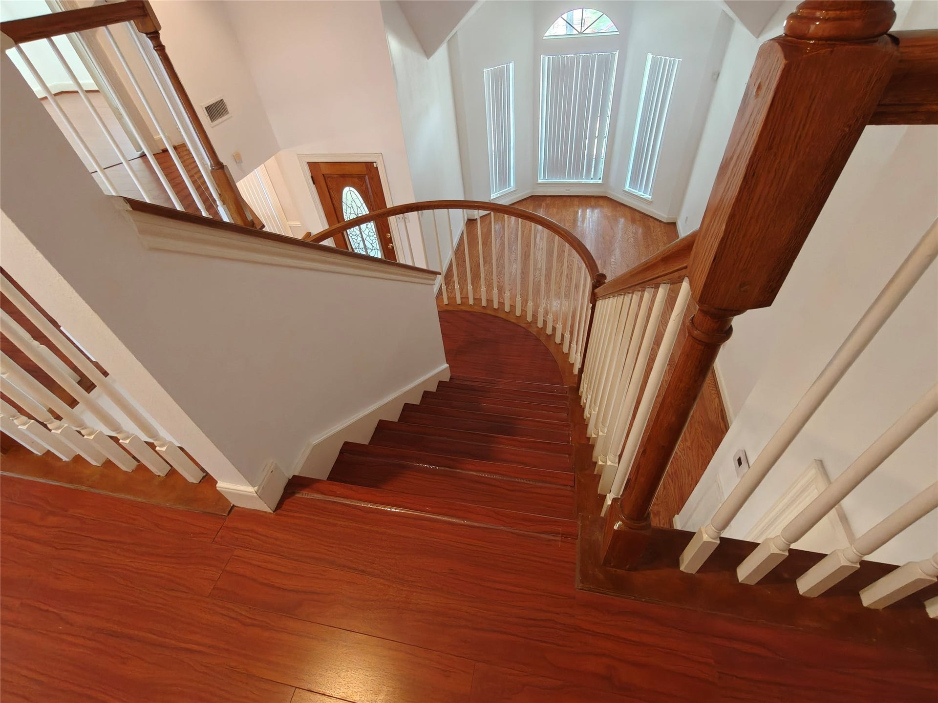 3446 Mimosa Way, Sugar Land, TX 77479 3446 Mimosa Way, Sugar Land, TX 77479