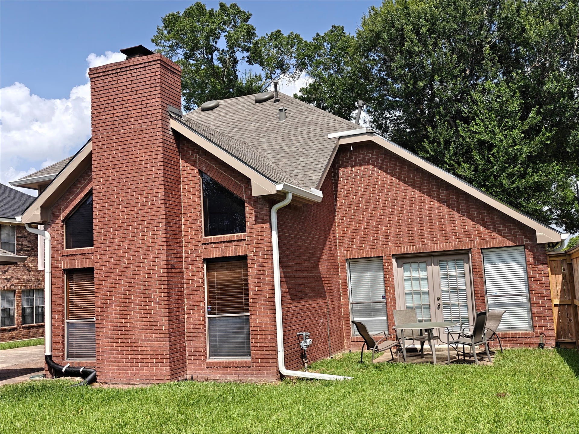 3446 Mimosa Way, Sugar Land, TX 77479 3446 Mimosa Way, Sugar Land, TX 77479