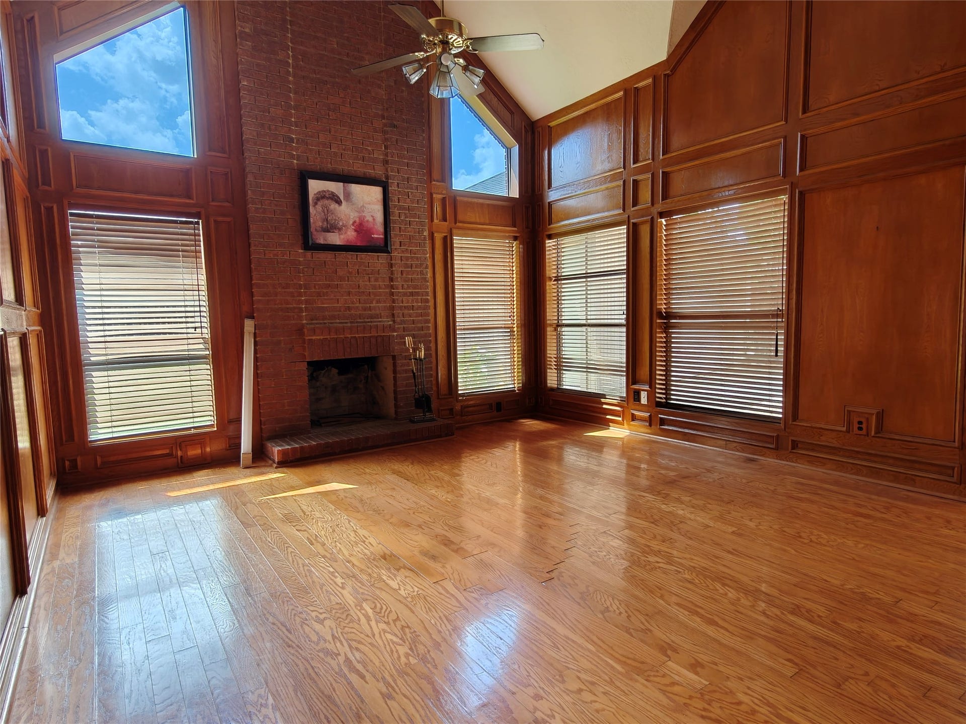 3446 Mimosa Way, Sugar Land, TX 77479 3446 Mimosa Way, Sugar Land, TX 77479