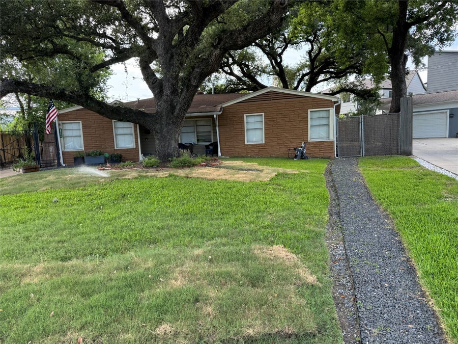 Property photo for 6944 BURGESS Street, Houston, TX