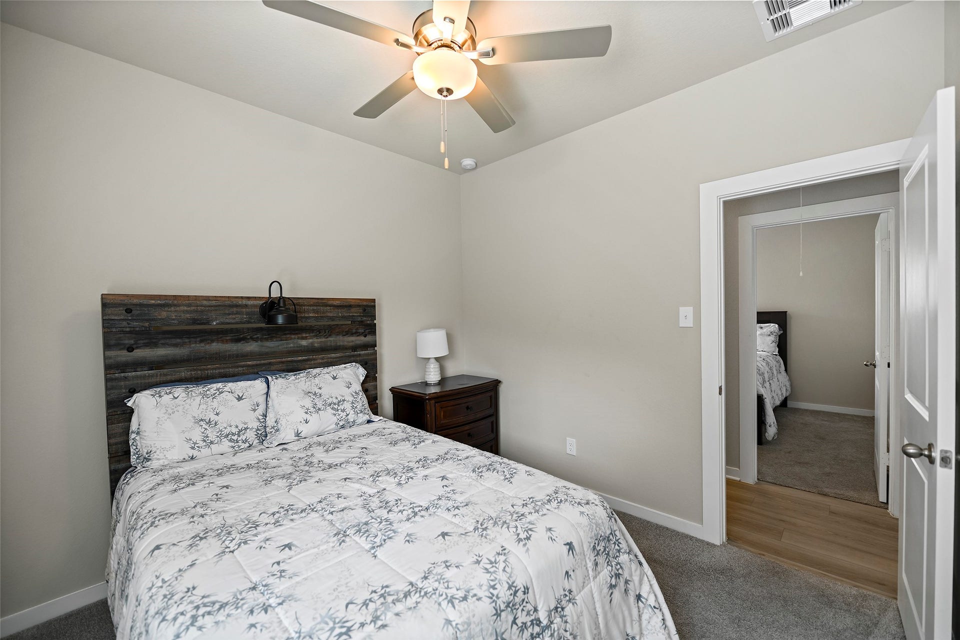 226 Orchard Laurel Drive, Alvin, TX 77511 226 Orchard Laurel Drive, Alvin, TX 77511