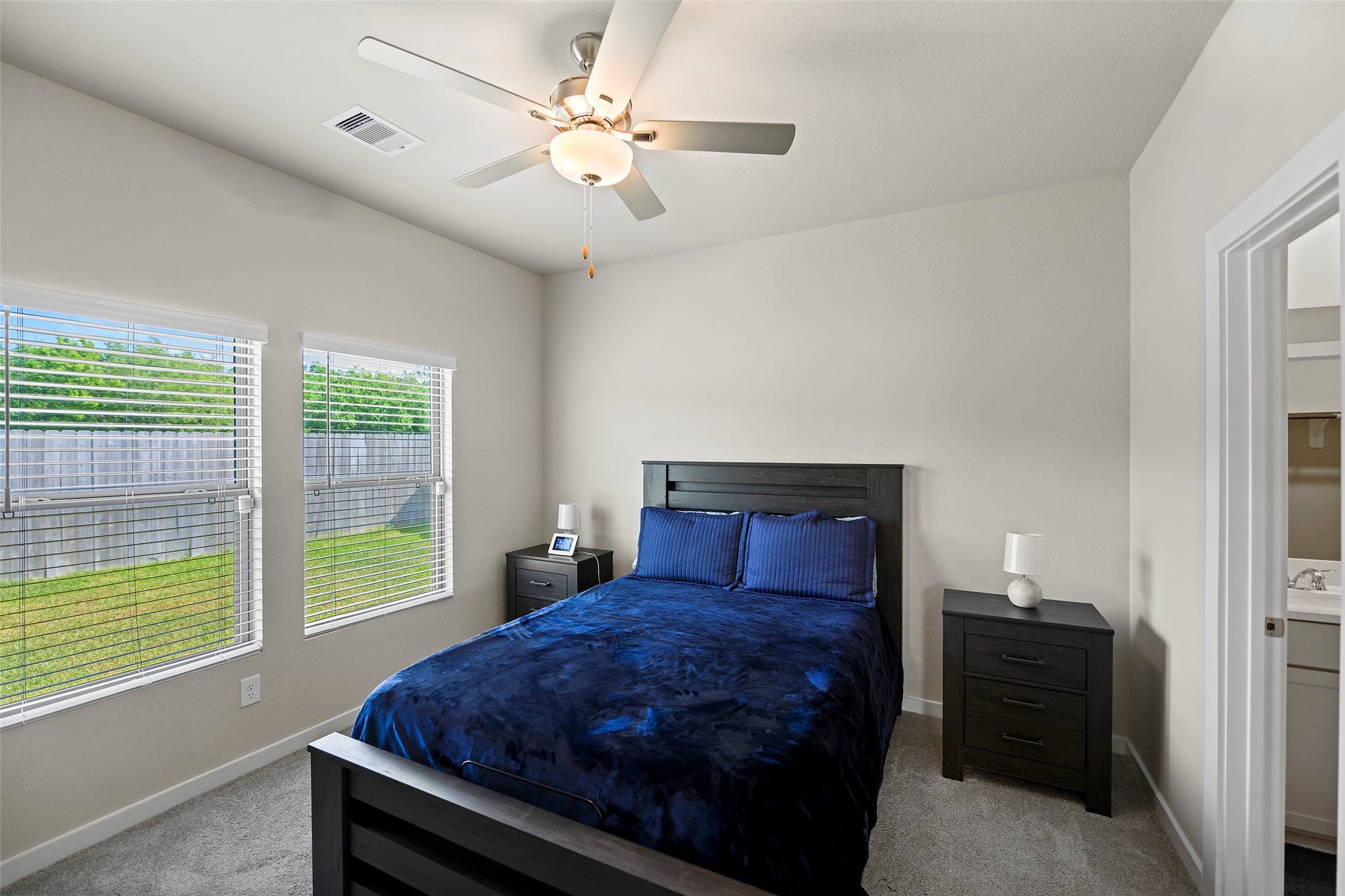 226 Orchard Laurel Drive, Alvin, TX 77511 226 Orchard Laurel Drive, Alvin, TX 77511