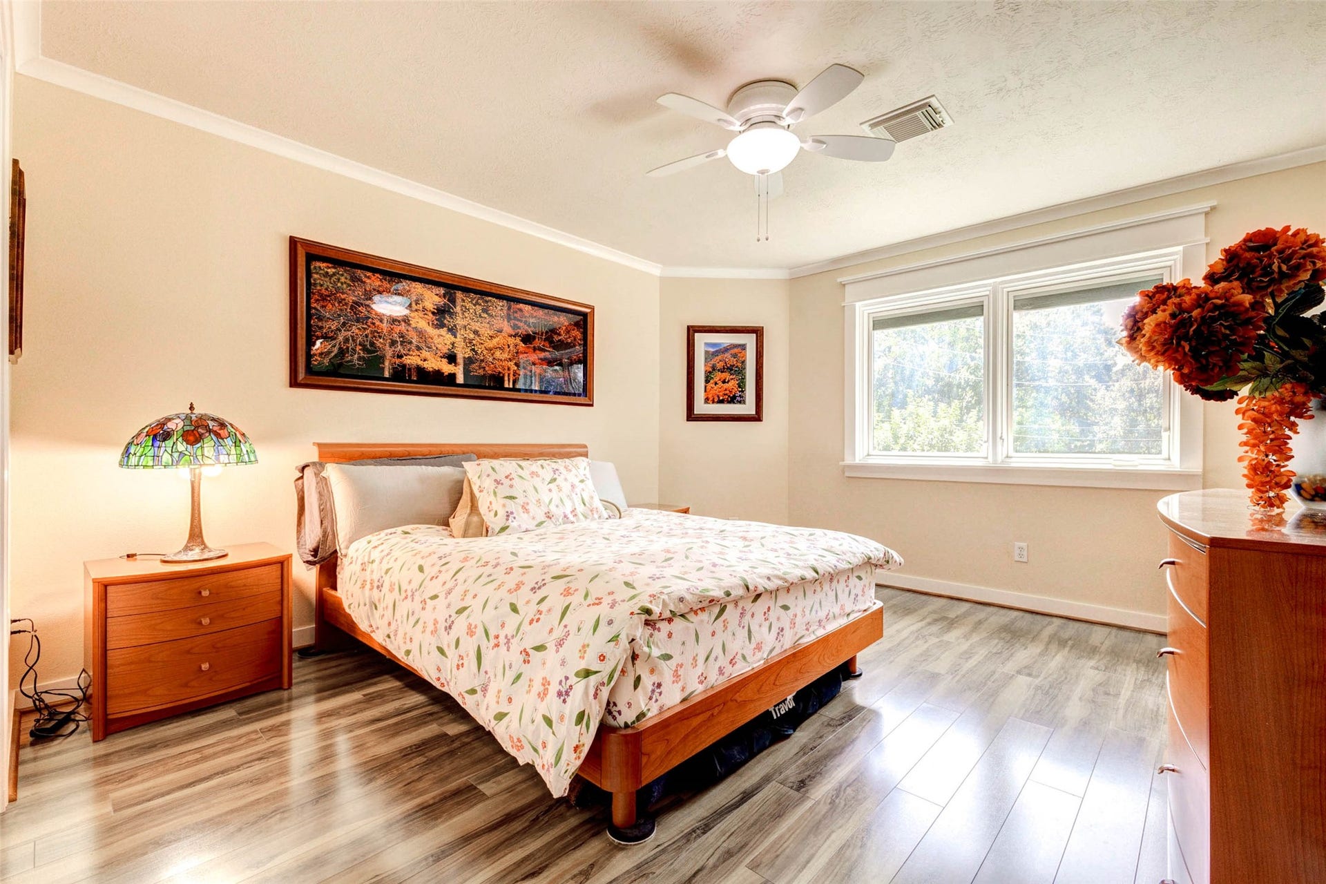 3rd bedroom on the 2nd floor