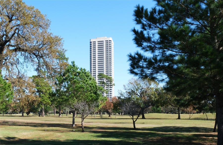Property photo for 1701 Hermann Drive, #17D, Houston, TX