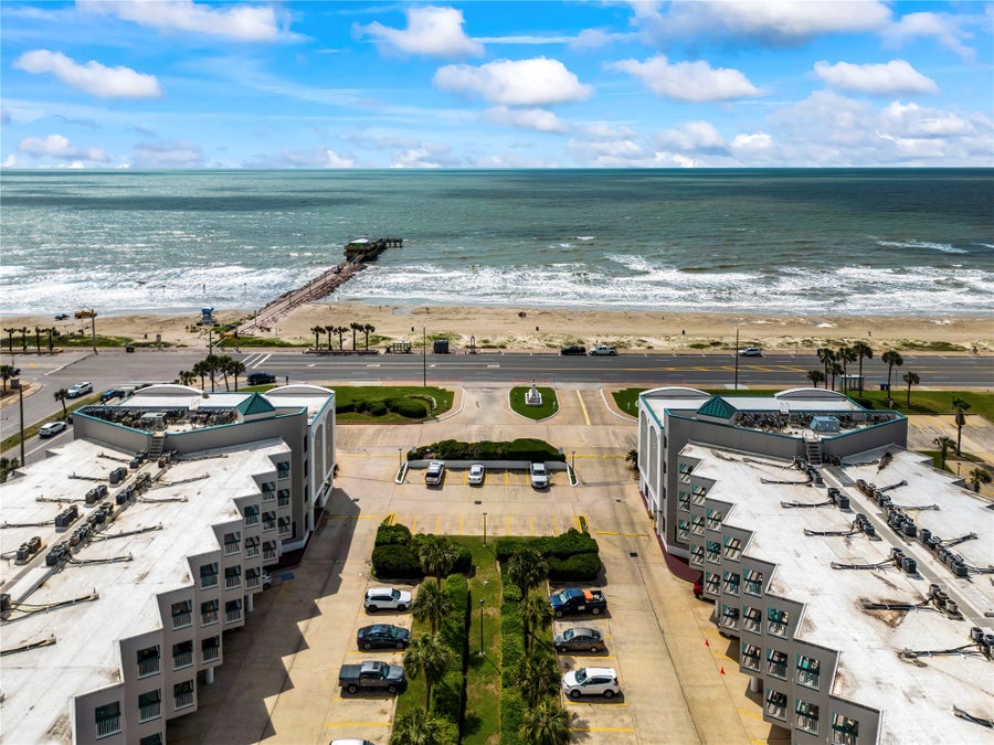 Property photo for 6102 Seawall Boulevard, #162, Galveston, TX