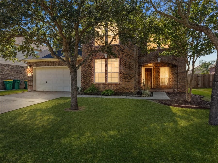 Property photo for 814 Corner Square, Seabrook, TX