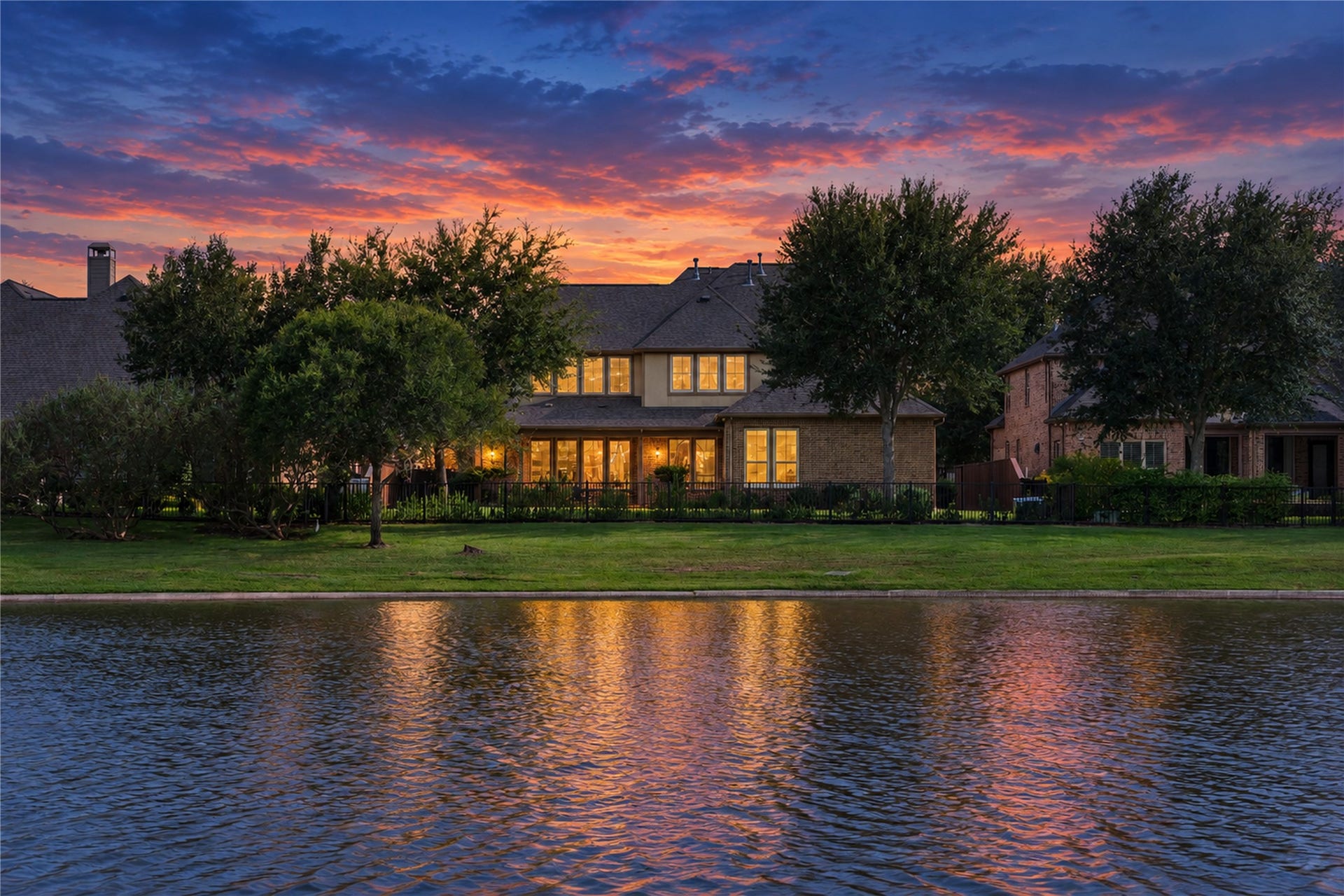 6915 Mountain Creek Lane, Missouri City, TX 77459 6915 Mountain Creek Lane, Missouri City, TX 77459