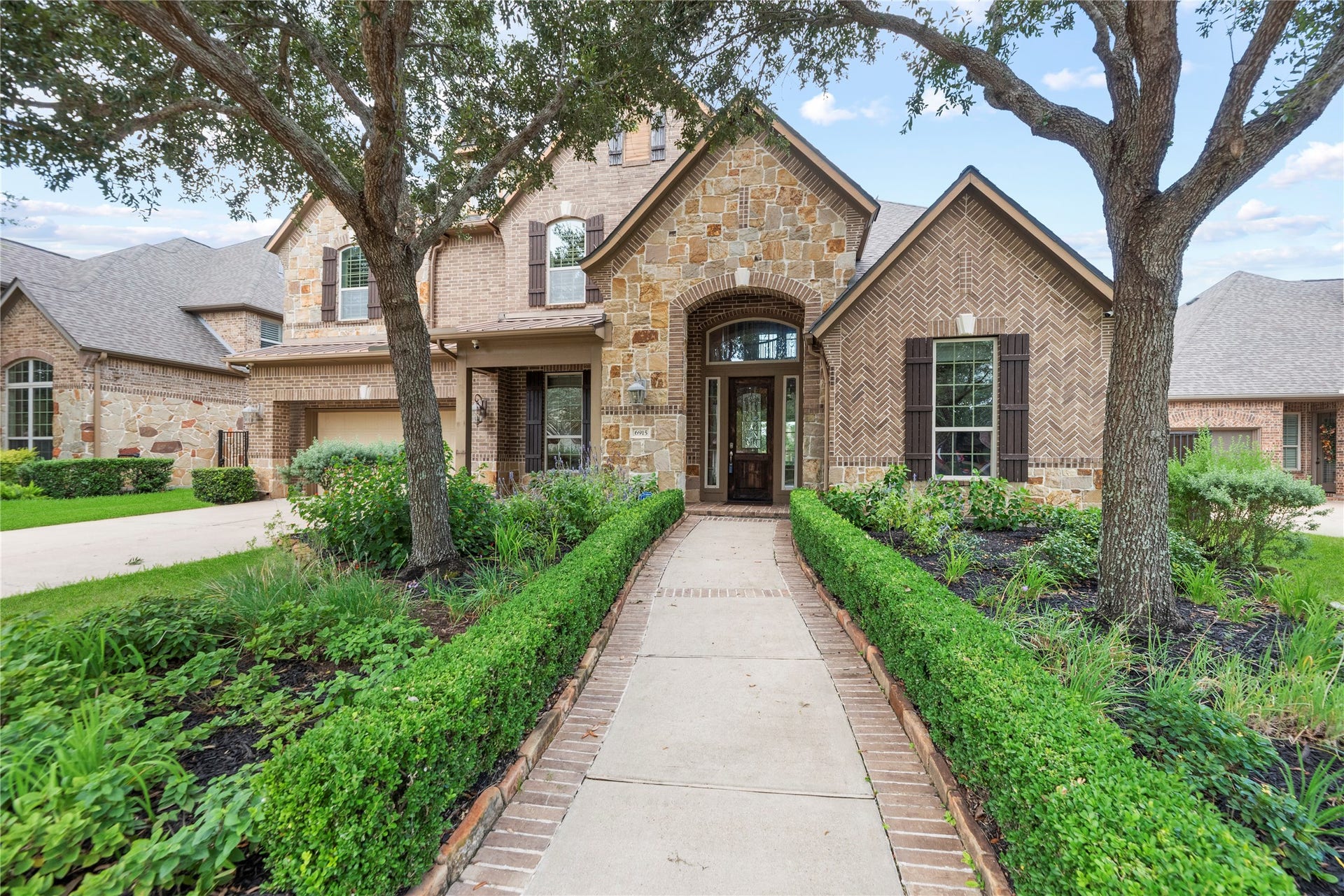 6915 Mountain Creek Lane, Missouri City, TX 77459 6915 Mountain Creek Lane, Missouri City, TX 77459