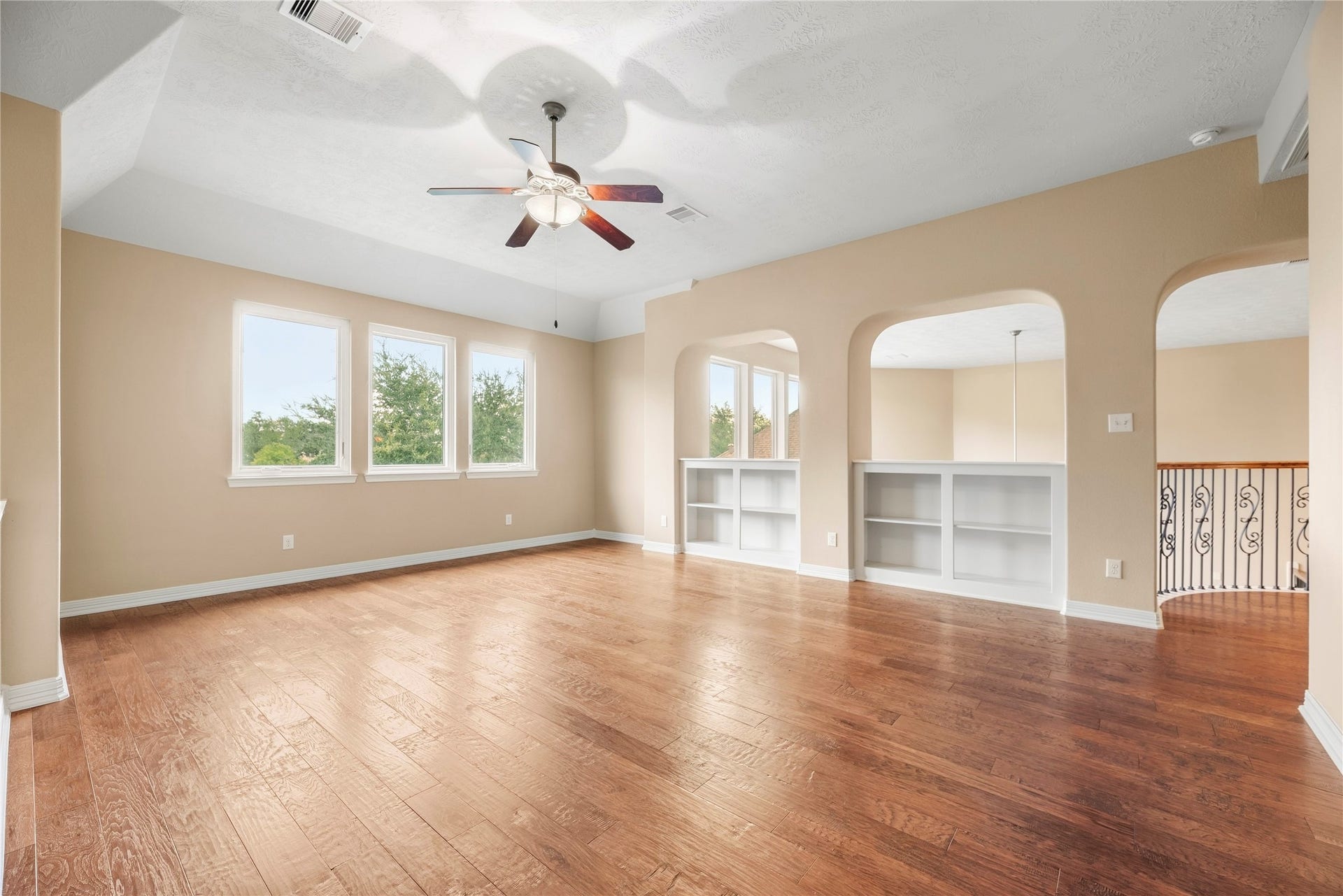 6915 Mountain Creek Lane, Missouri City, TX 77459 6915 Mountain Creek Lane, Missouri City, TX 77459