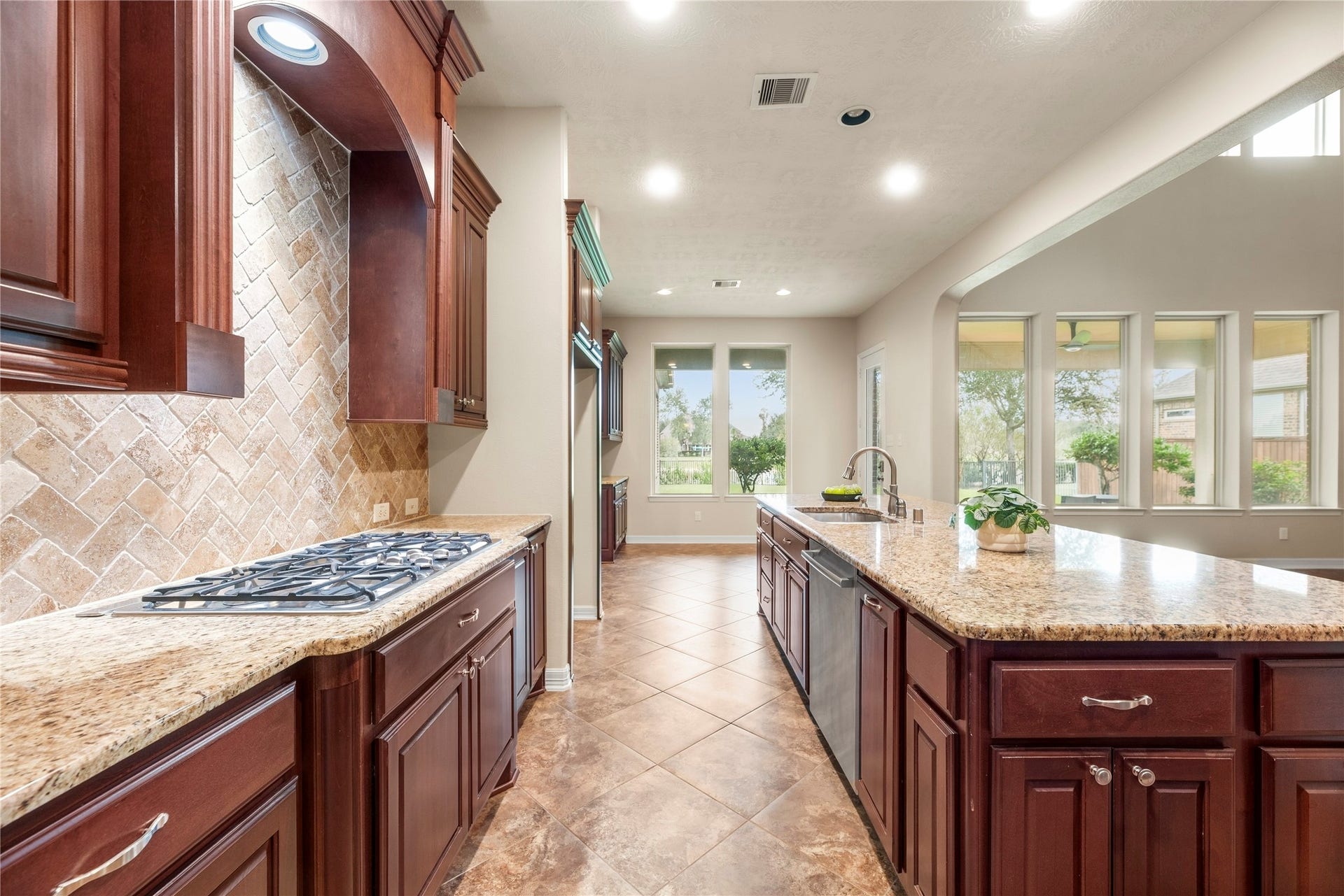 6915 Mountain Creek Lane, Missouri City, TX 77459 6915 Mountain Creek Lane, Missouri City, TX 77459