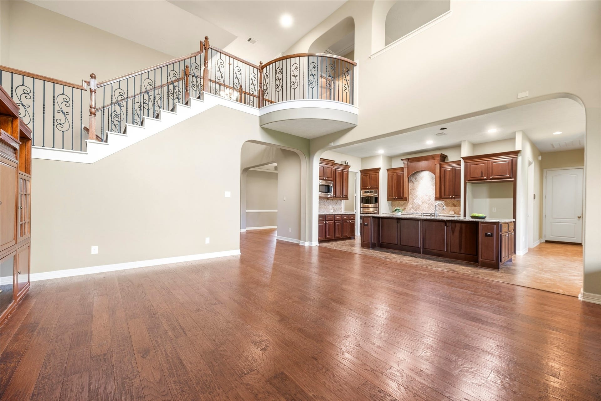6915 Mountain Creek Lane, Missouri City, TX 77459 6915 Mountain Creek Lane, Missouri City, TX 77459