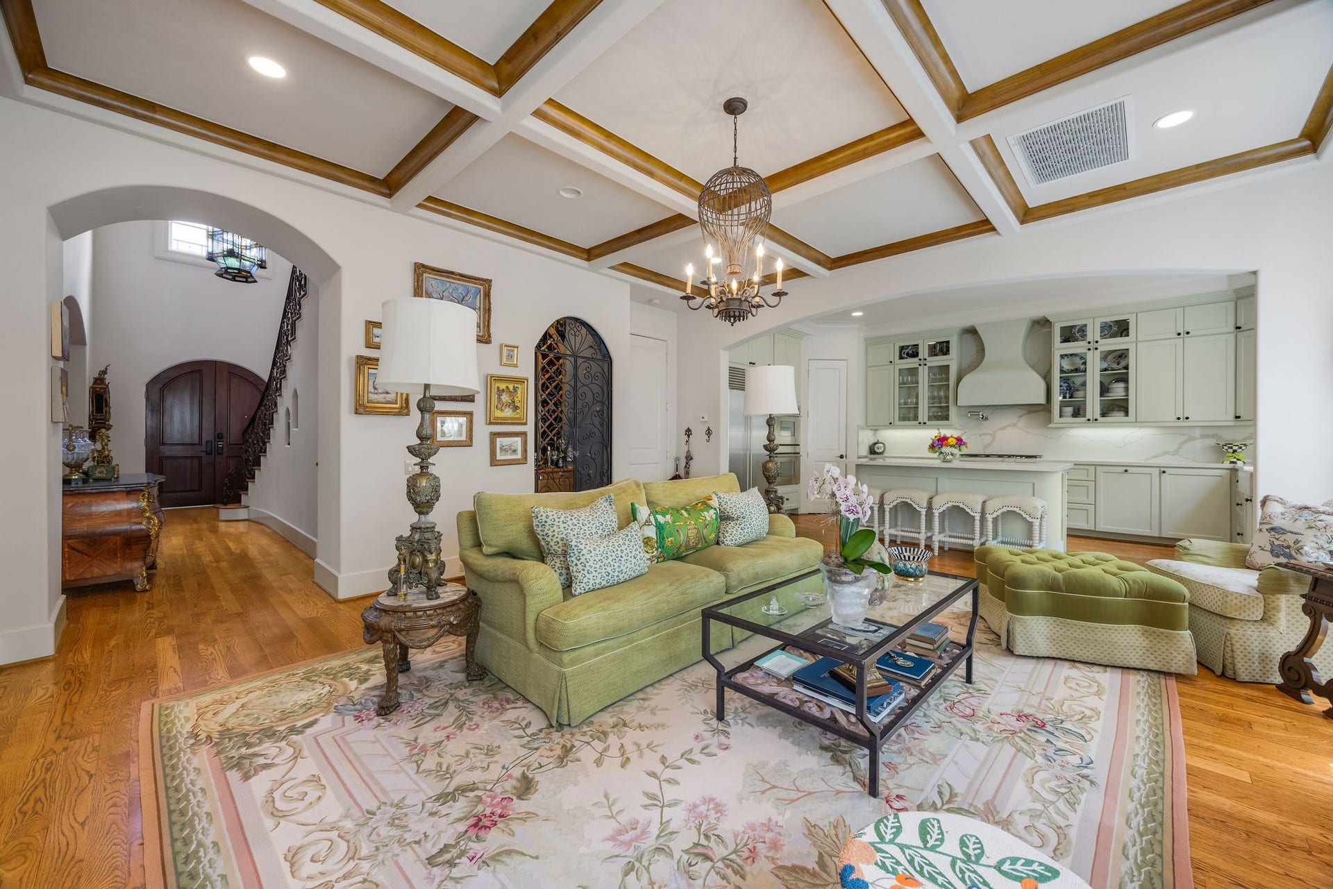 1527 Potomac Drive, Houston, TX 77057 1527 Potomac Drive, Houston, TX 77057
