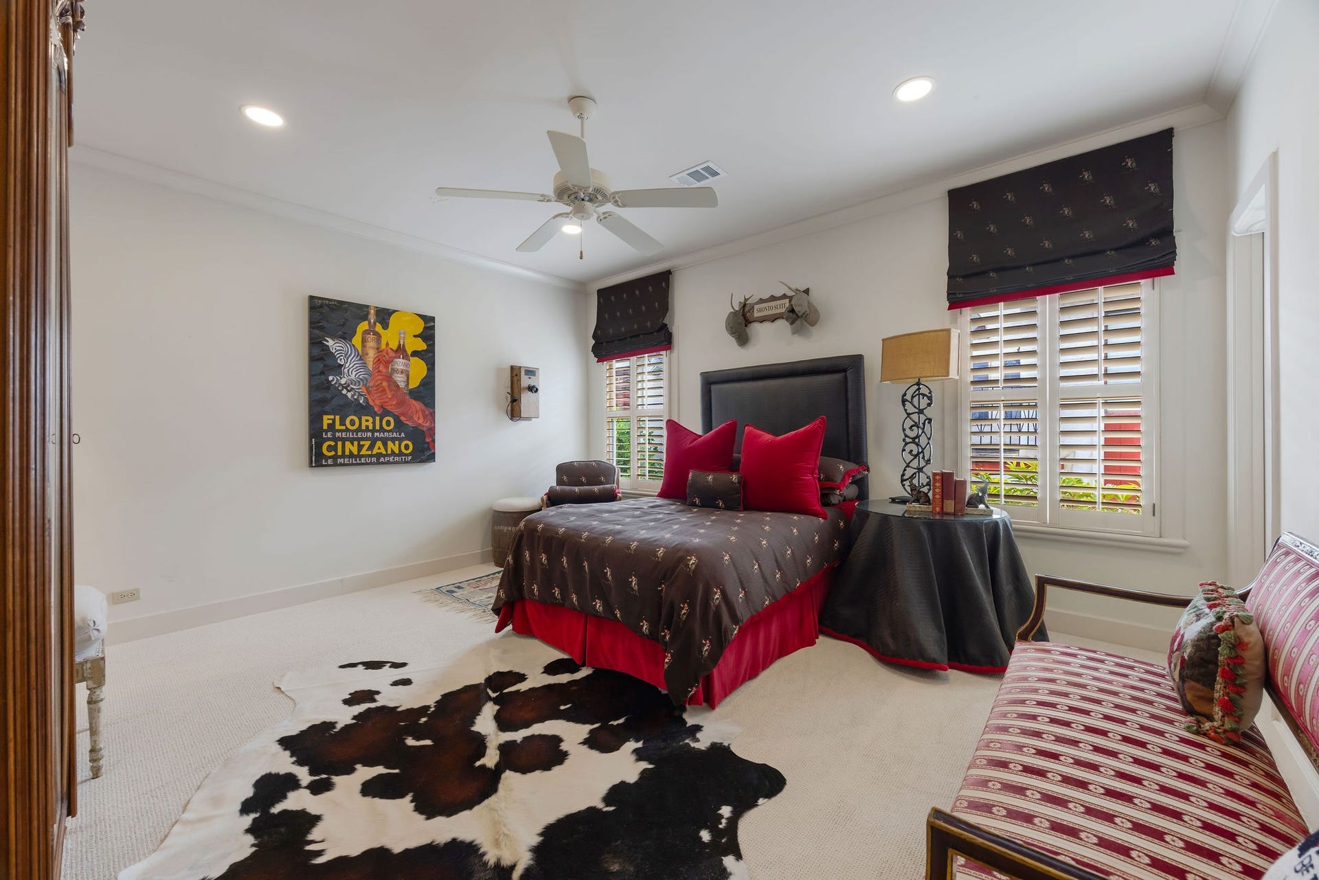 1527 Potomac Drive, Houston, TX 77057 1527 Potomac Drive, Houston, TX 77057
