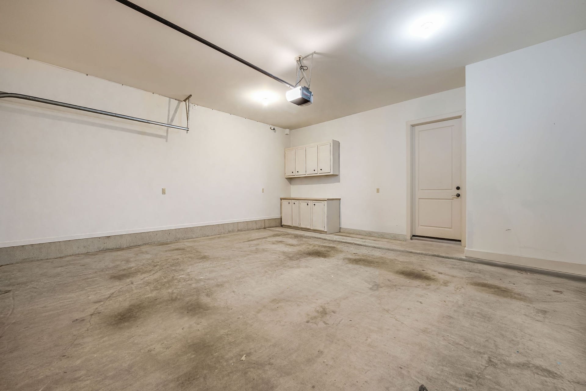 1527 Potomac Drive, Houston, TX 77057 1527 Potomac Drive, Houston, TX 77057