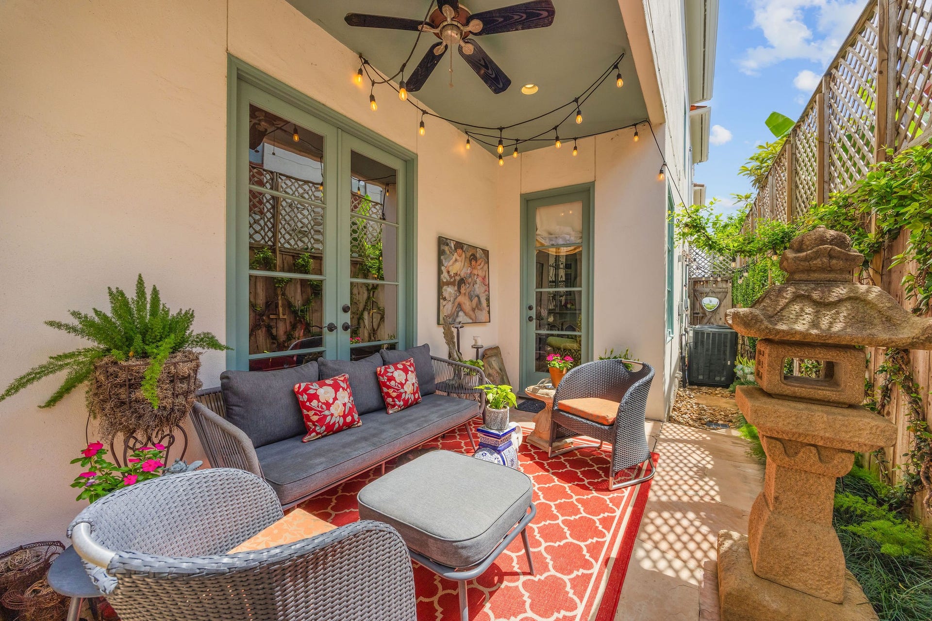 1527 Potomac Drive, Houston, TX 77057 1527 Potomac Drive, Houston, TX 77057